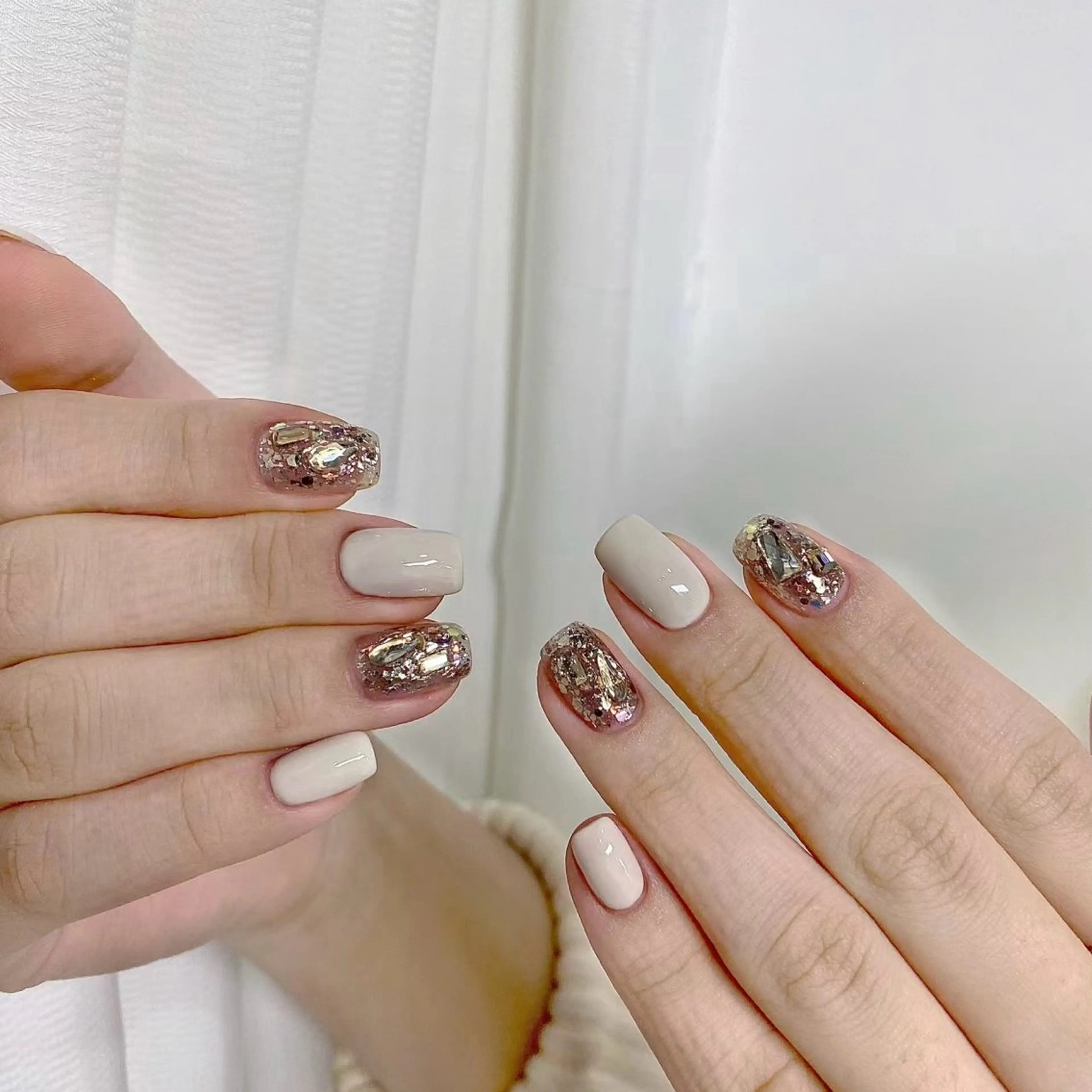 ネイル W Vivienのネイルデザイン