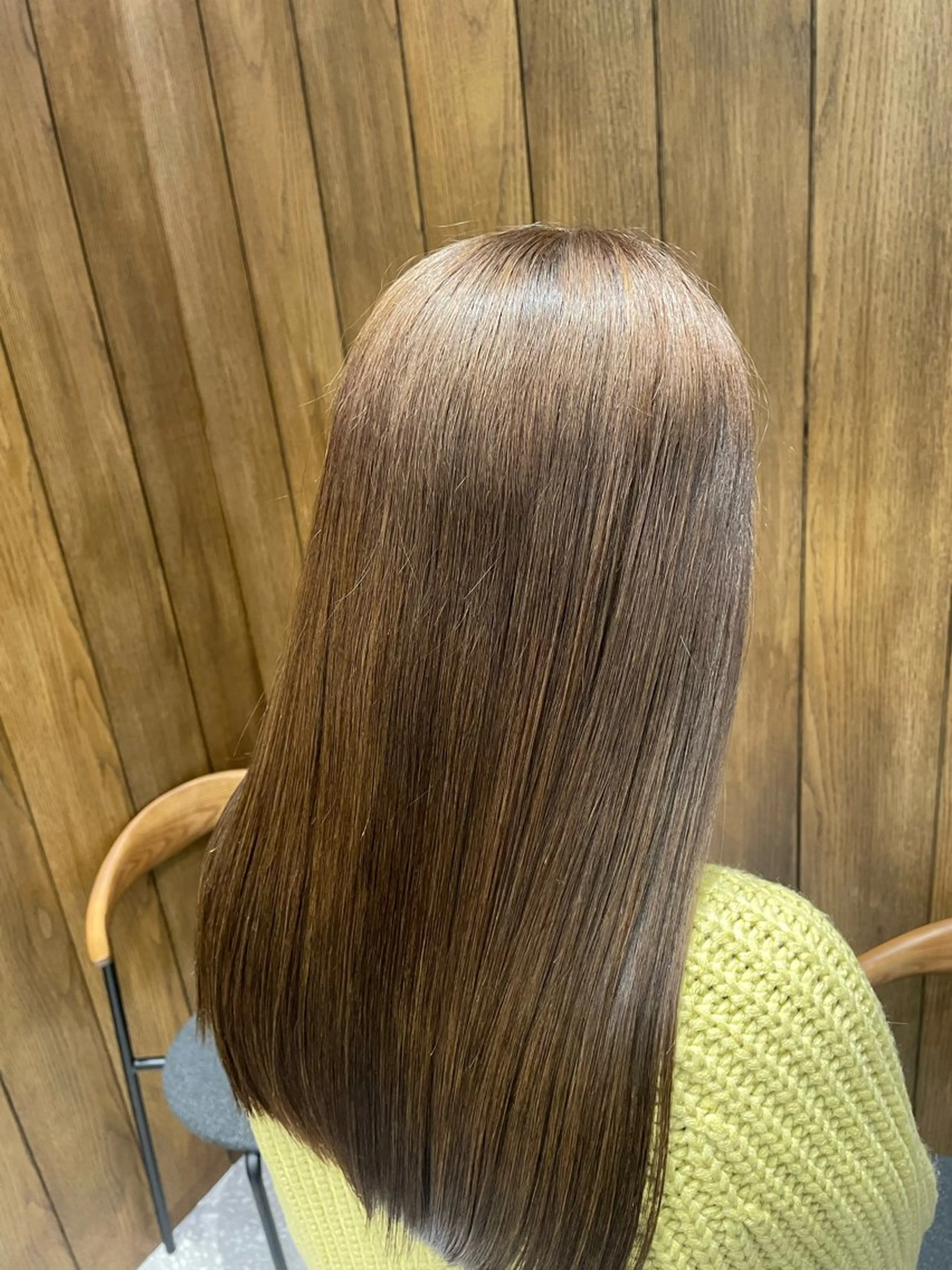 ロング 髪質改善 縮毛矯正 トリートメント カット ヘアカラー トリートメント 荒木 理緒のヘアスタイル