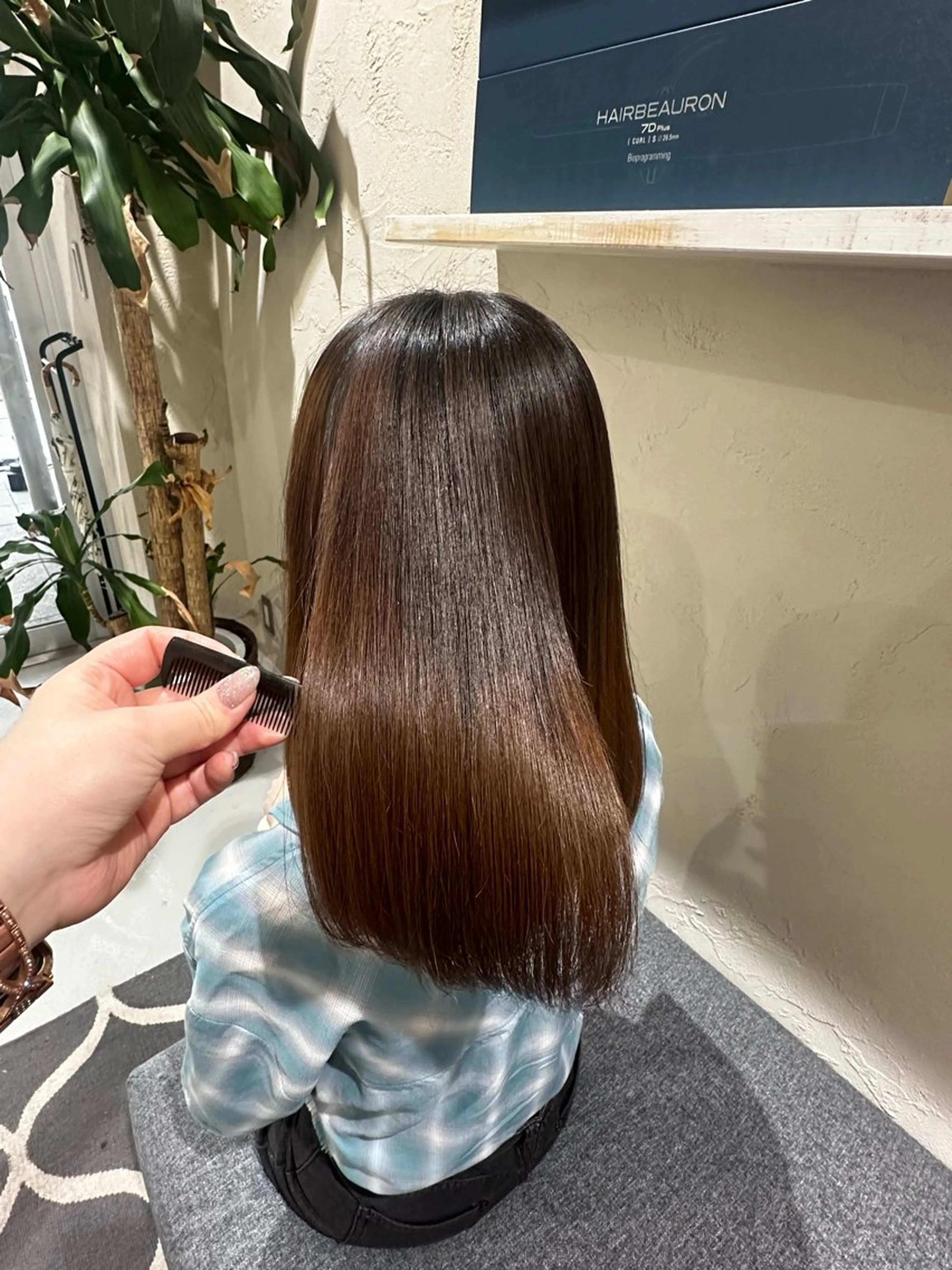 セミロング カラー カット ヘアカラー トリートメント 【髪質改善】 夏目結以のヘアスタイル