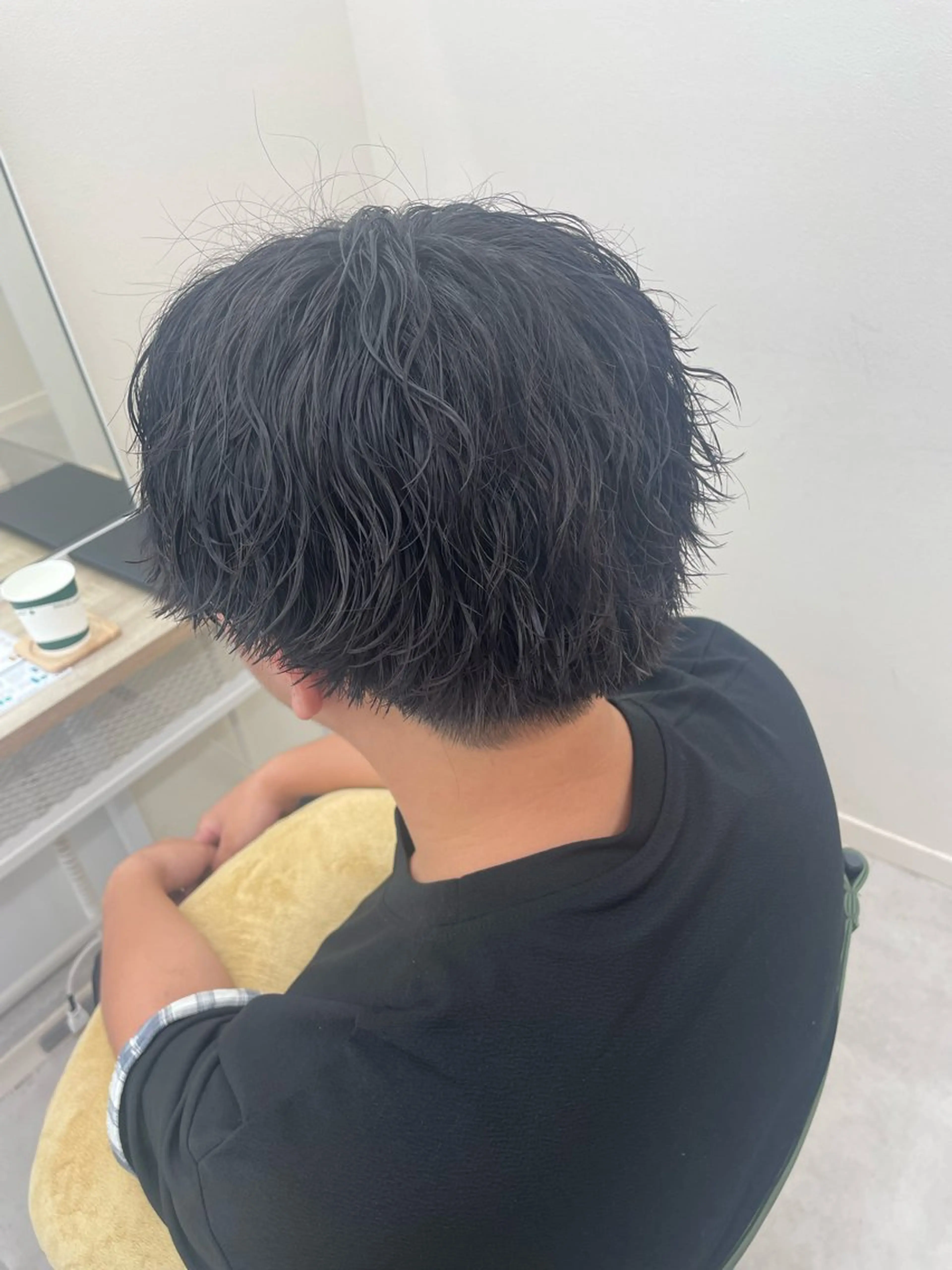 パーマ メンズ カット パーマ NaVIユウジ ブリーチカラーのヘアスタイル