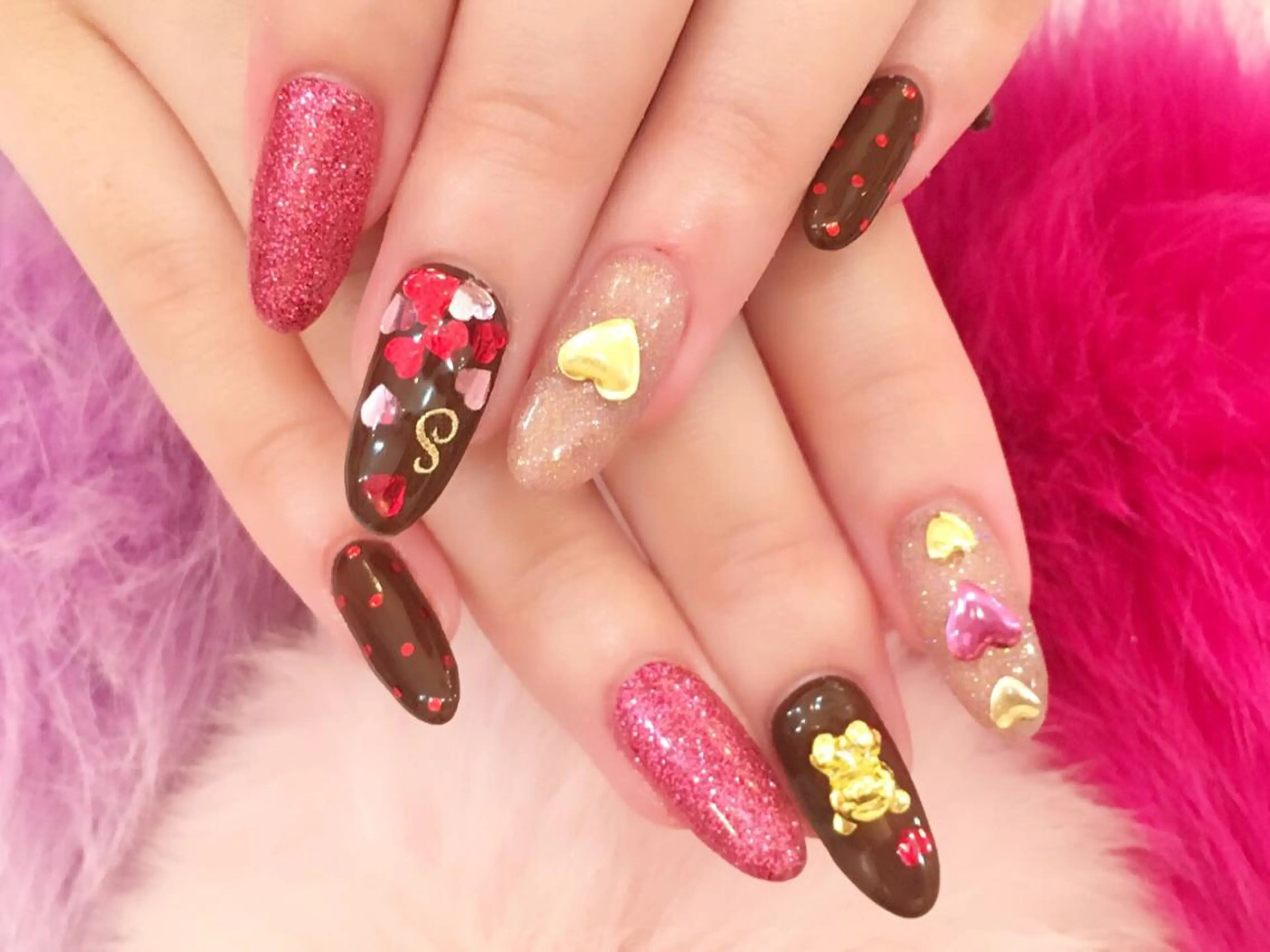 セミロング カラー メンズ キッズ ネイル ジェルネイル ラメ(グリッター) スカルプネイル 冬ネイル NAILSGOGO shibuyaのネイルデザイン