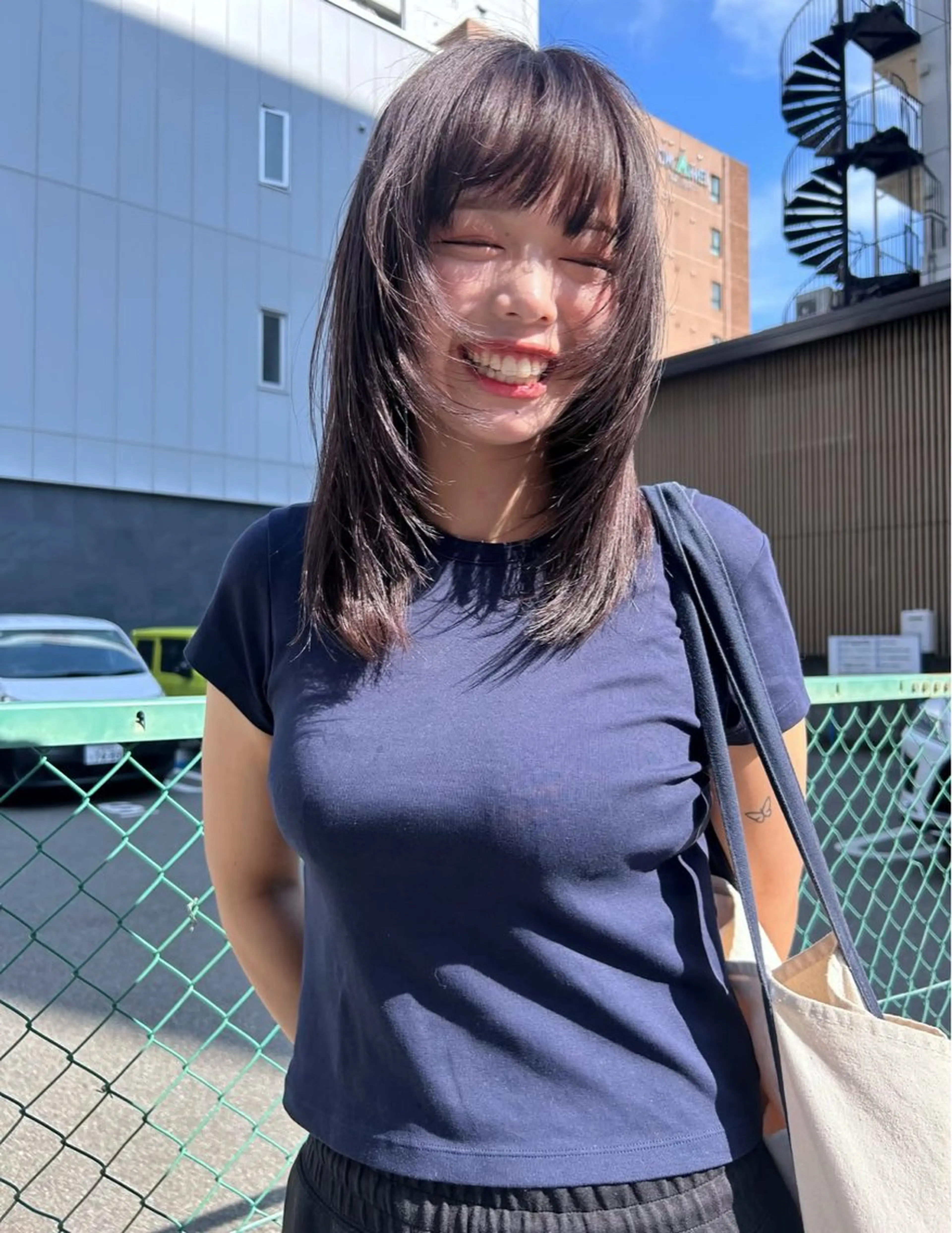 ミディアム BROUN®所属・江坂カットモデル nacaのヘアスタイル