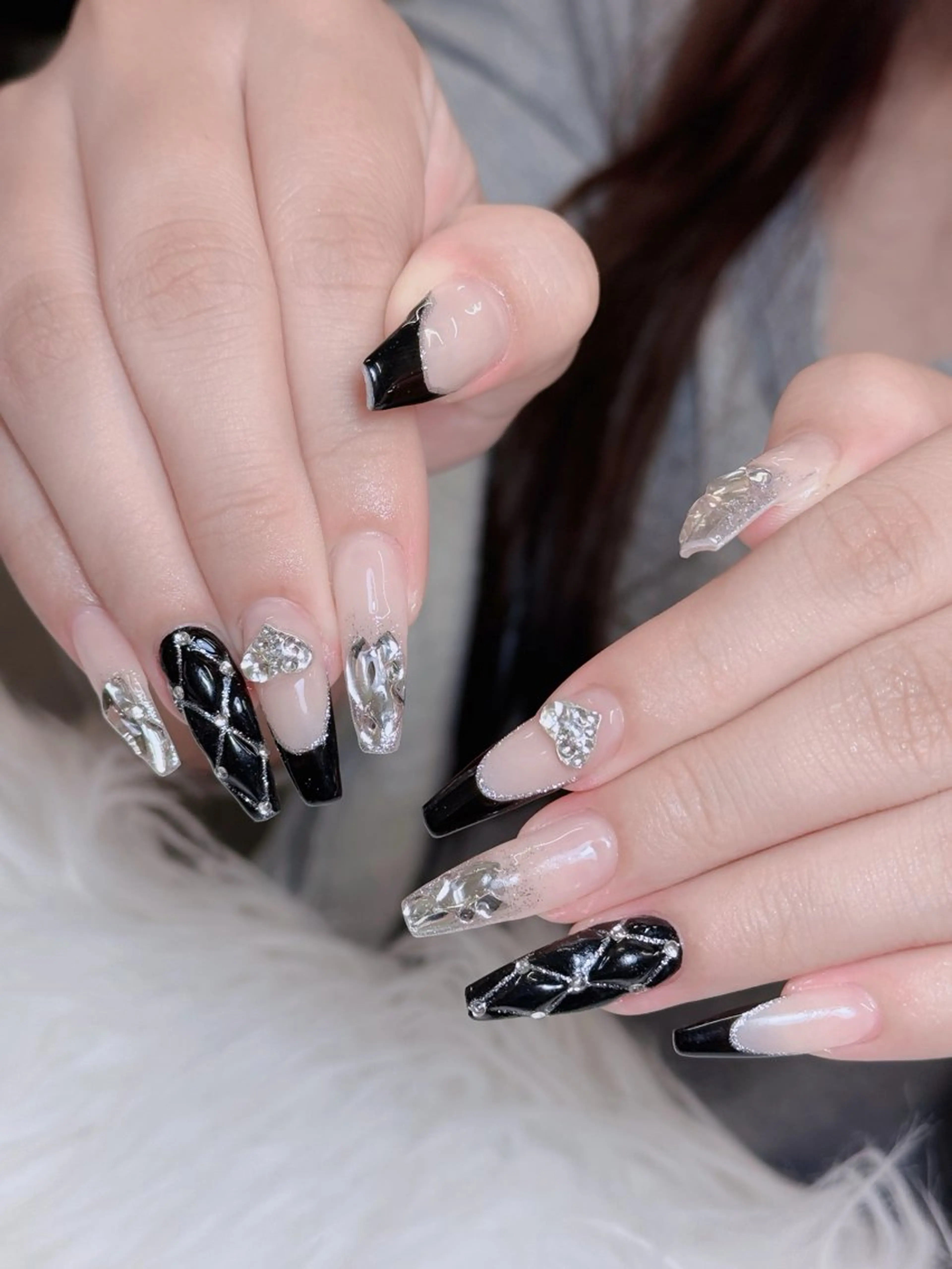 ネイル オーロラネイル チークネイル フットネイル フレンチネイル ハロウィン ハンドネイル Lumi Nail 新大久保3‘のネイルデザイン