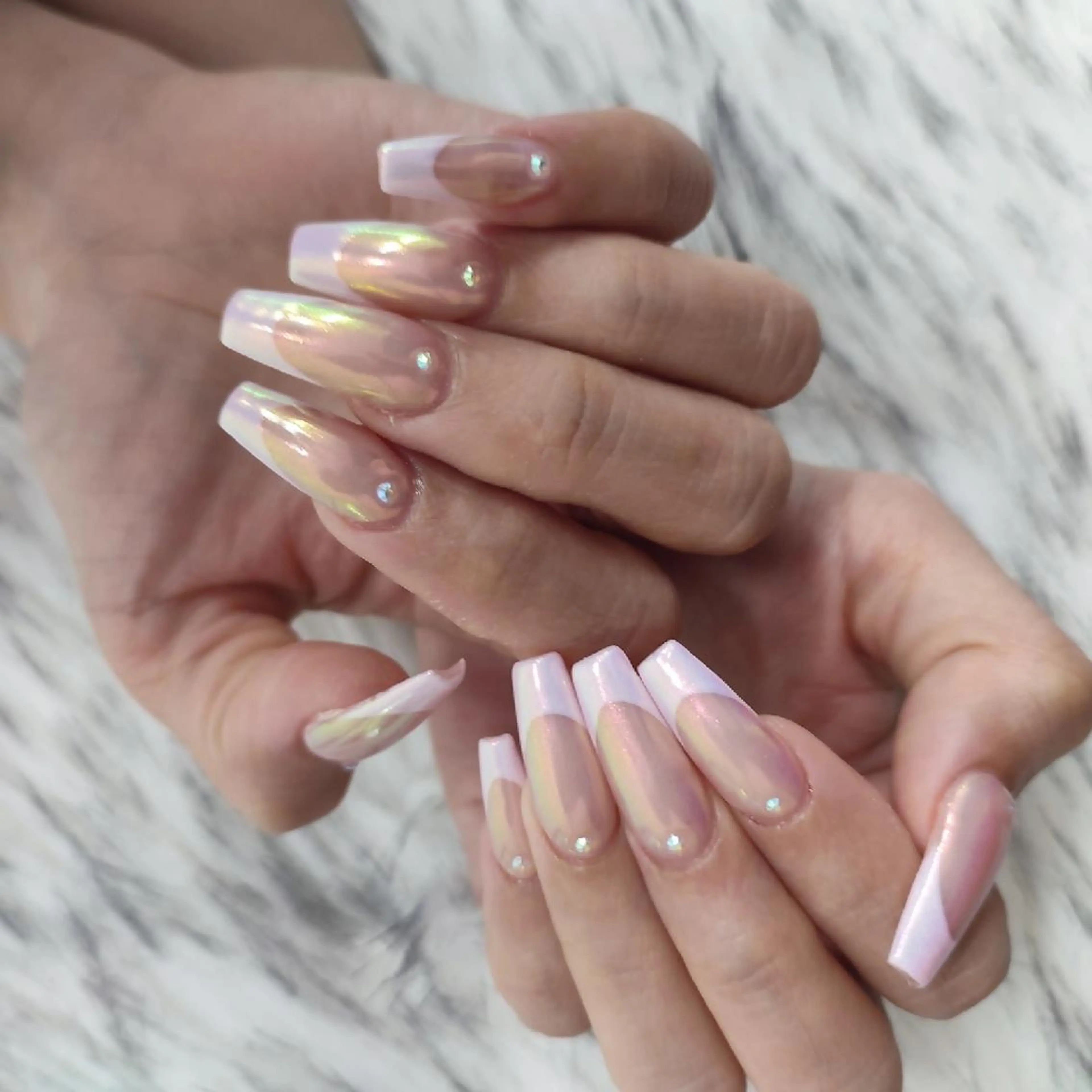 ネイル ハンドネイル RUNWAY 　　の眉毛・アイブロウイメージ