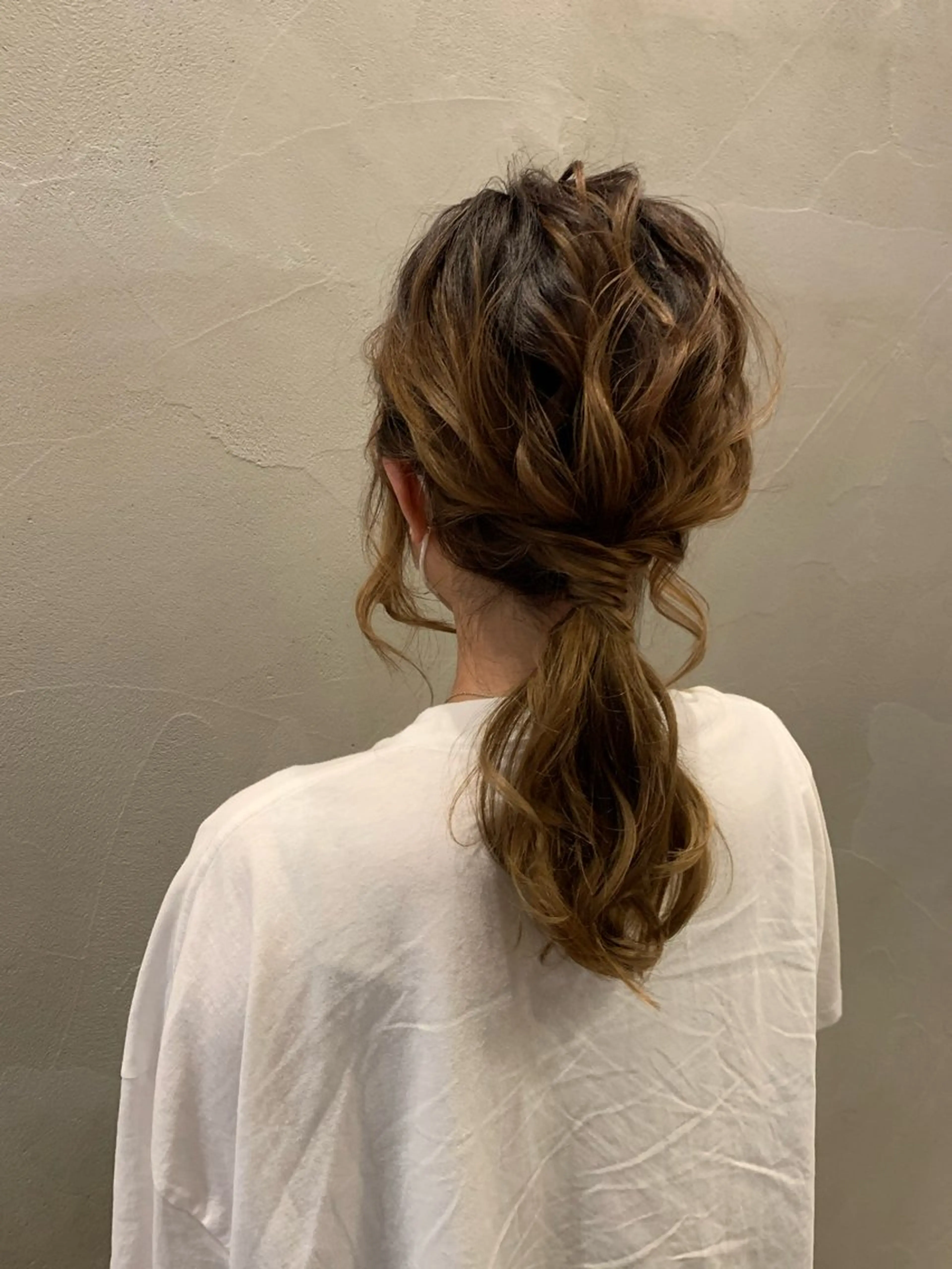 セミロング ヘアアレンジ 山田 諭のヘアスタイル