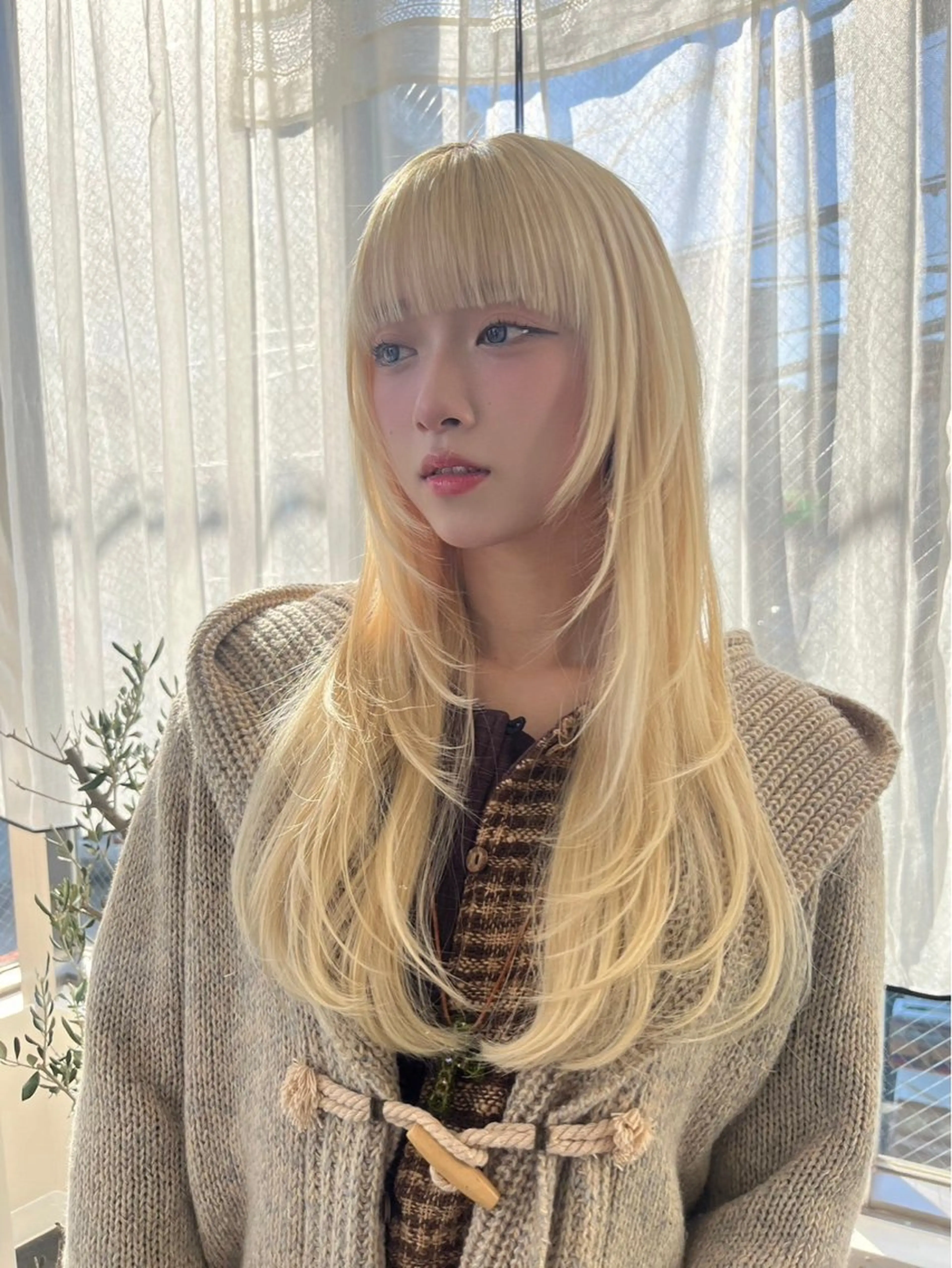 ロング カラー ヘアアレンジ CORE blanc所属・COREblanc ゆきの／表参道 原宿のヘアスタイル