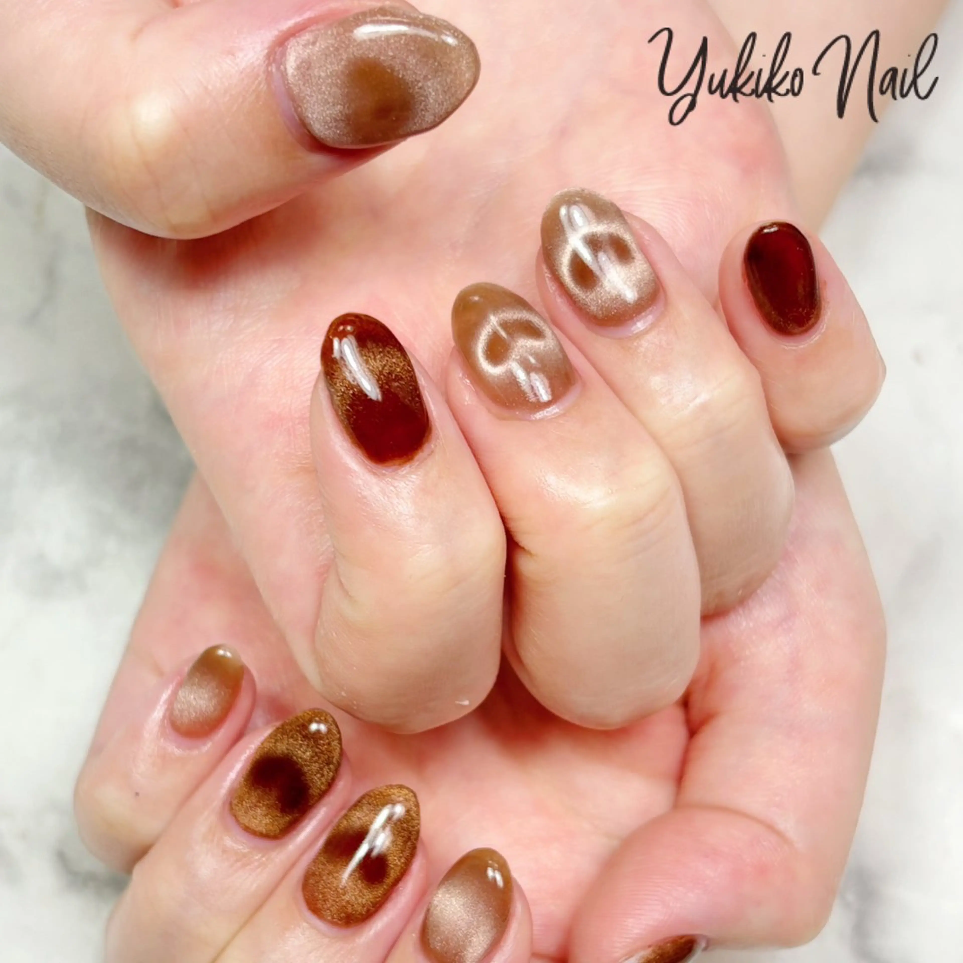 ネイル ブラウン ハート マグネットネイル シンプルネイル ユキコ ネイルのネイルデザイン