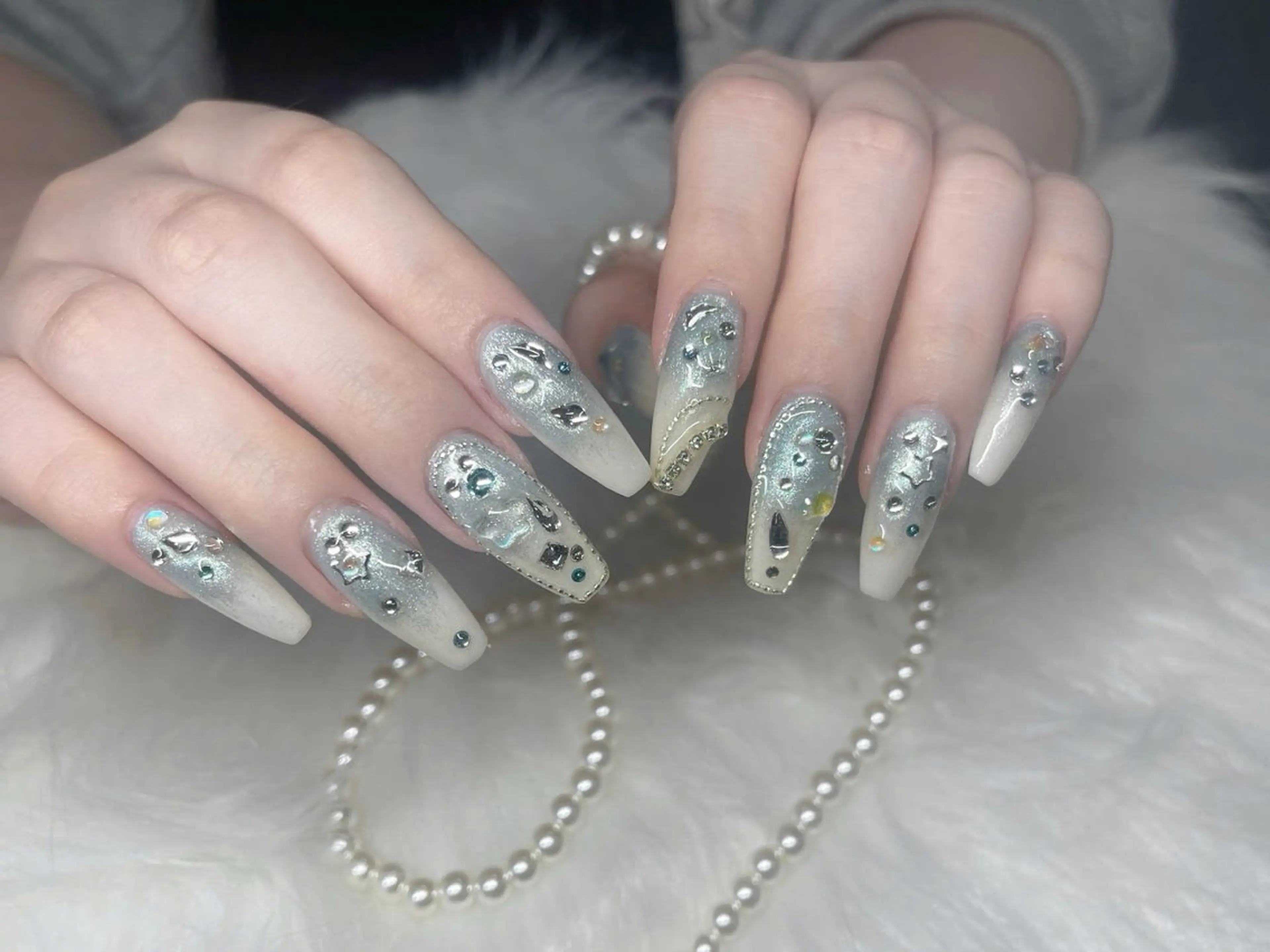 ネイル アートネイル 長さ出し フレンチネイル ジェルネイル グラデーション HA NIのネイルデザイン