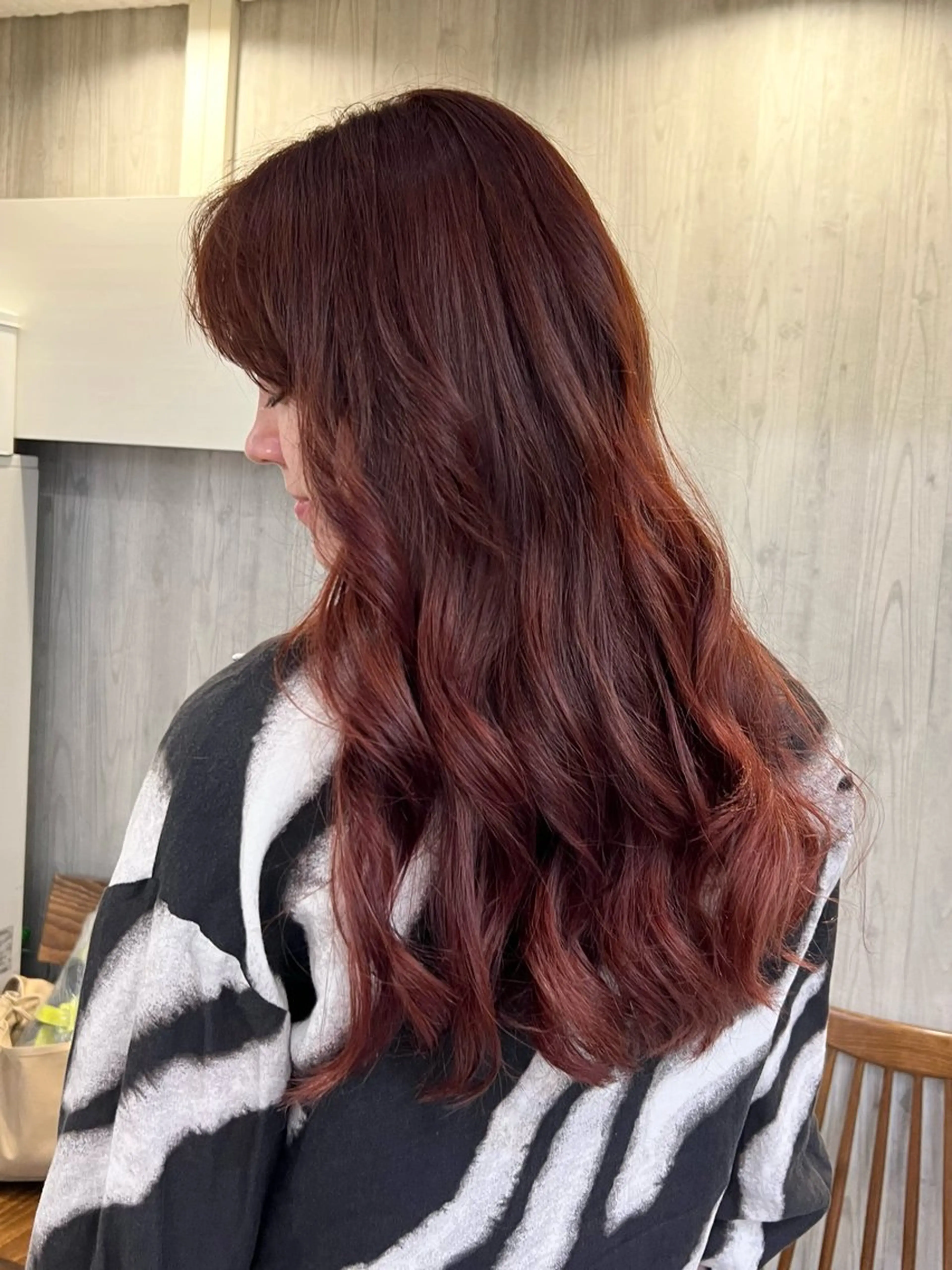 ロング 【指名No1】飯塚 宏美のヘアスタイル