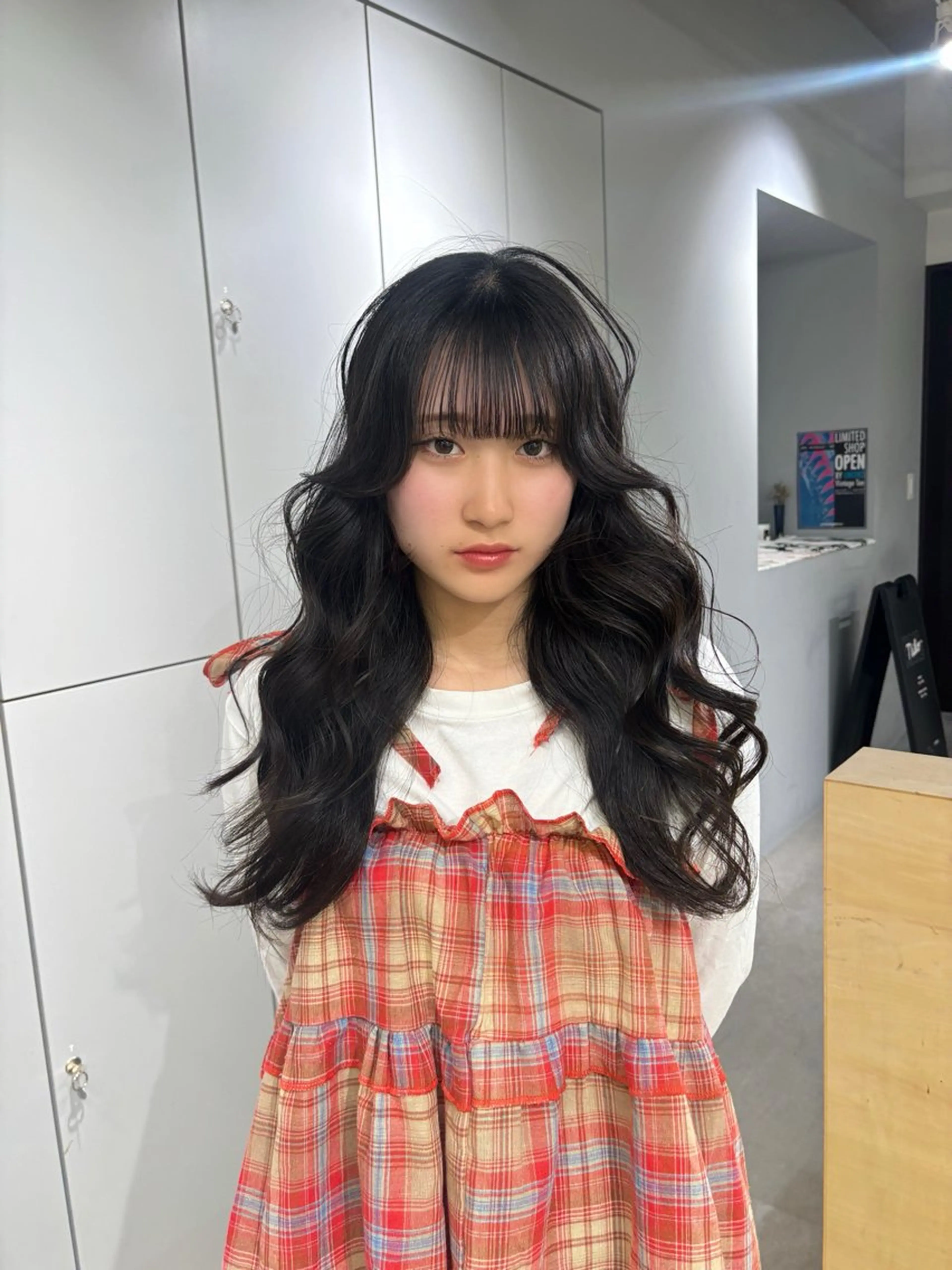 ロング カラー Yuna/ブリーチ なしベージュのヘアスタイル