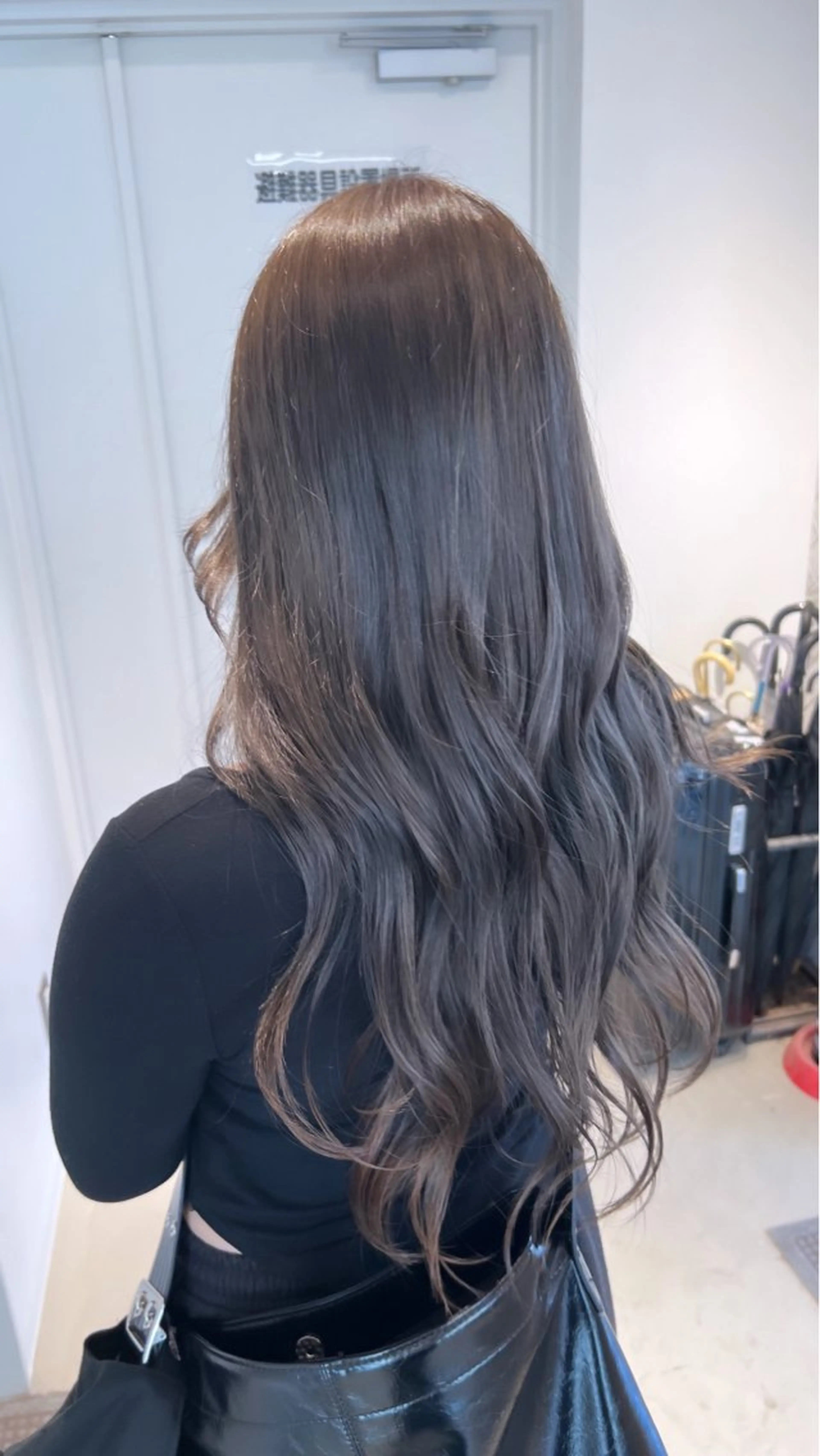 ロング カラー 透明感カラー 韓国風ヘア EIGHT　樹梨 ／韓国ヘア🩶のヘアスタイル
