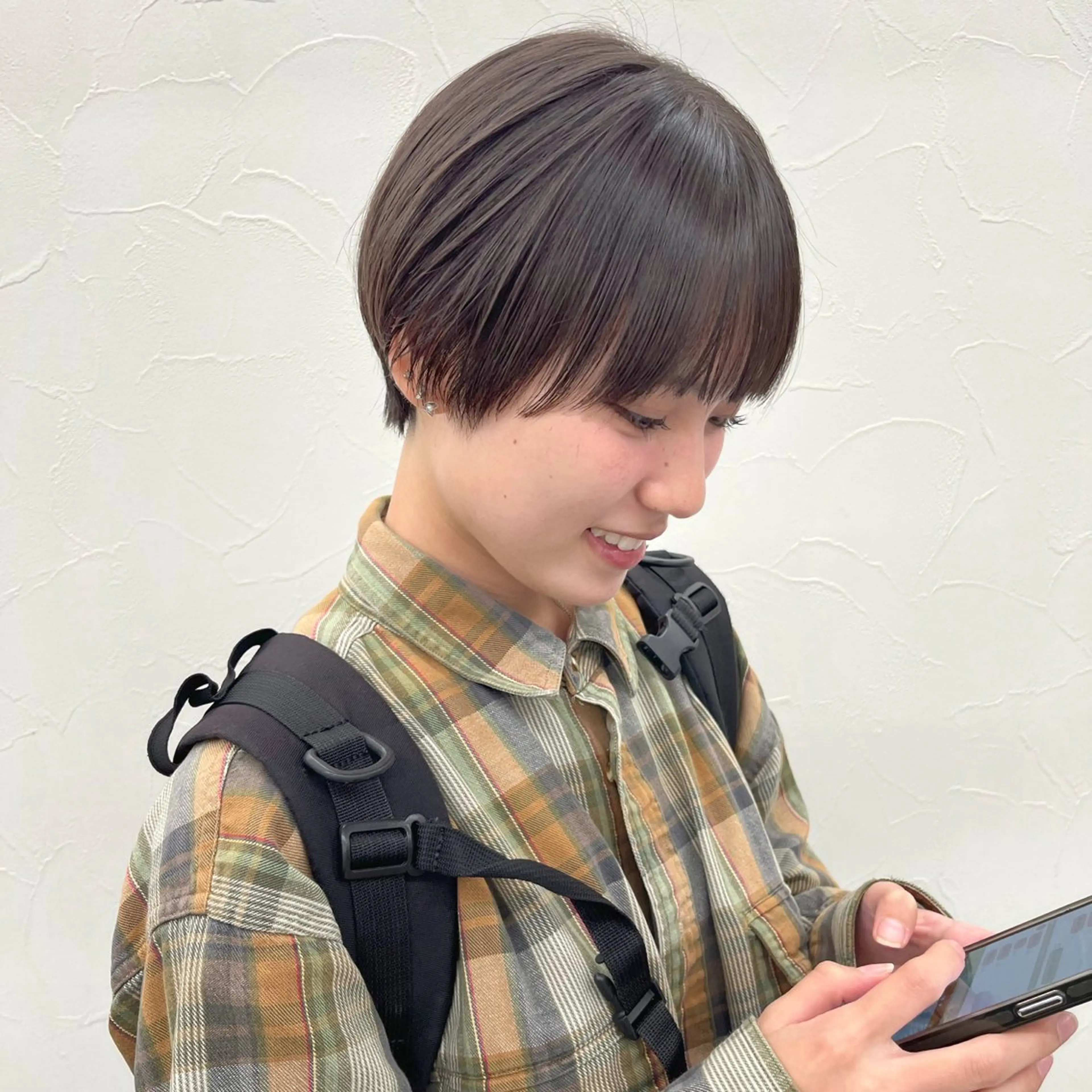 ショート カラー ブリーチ ブリーチなしカラー ボブ レイヤーカット 似合わせカット カット ヘアカラー トリートメント 朝がちょっと楽しくな るshort･bobのヘアスタイル