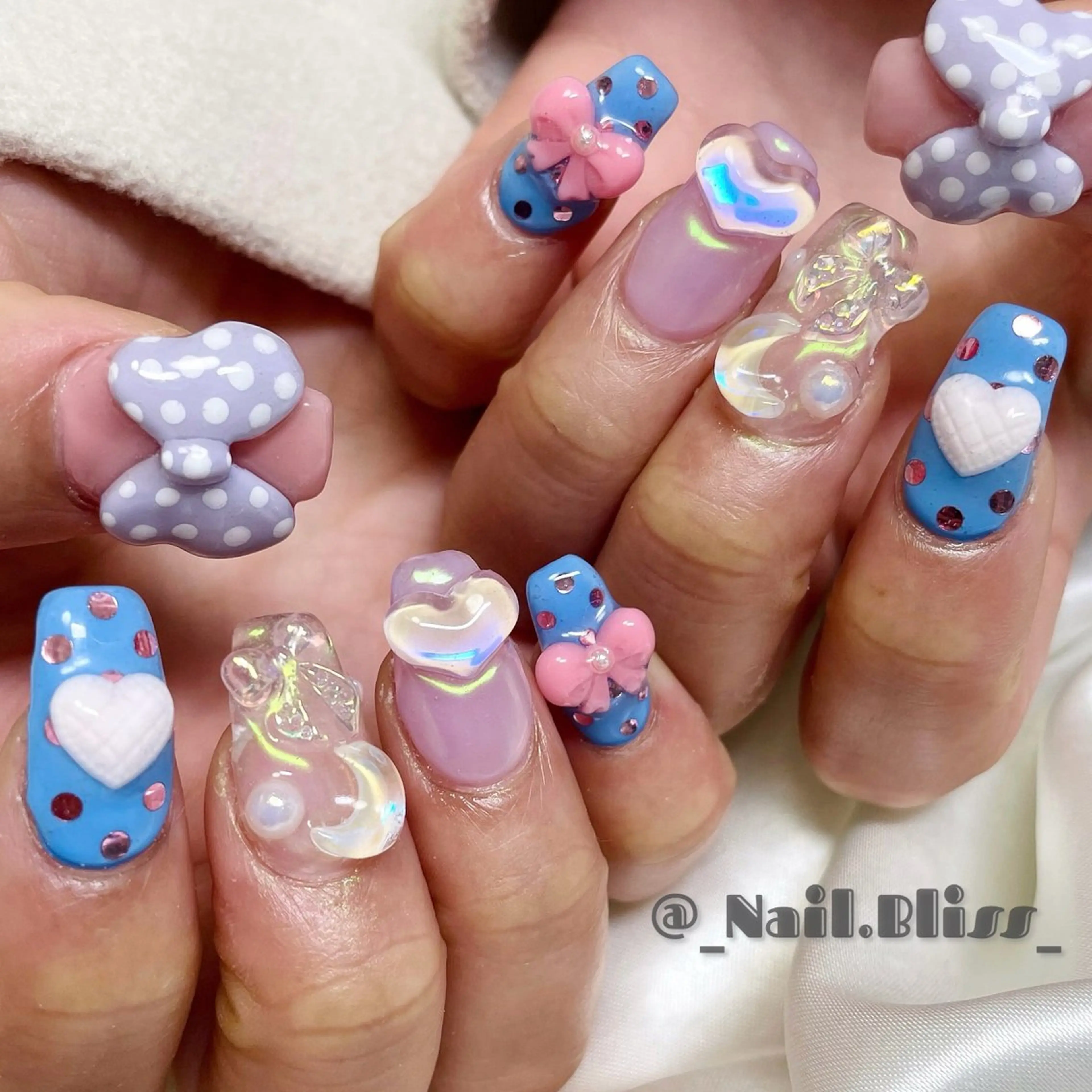 ネイル 持ち込み ハンドネイル NAIL BLISSのネイルデザイン