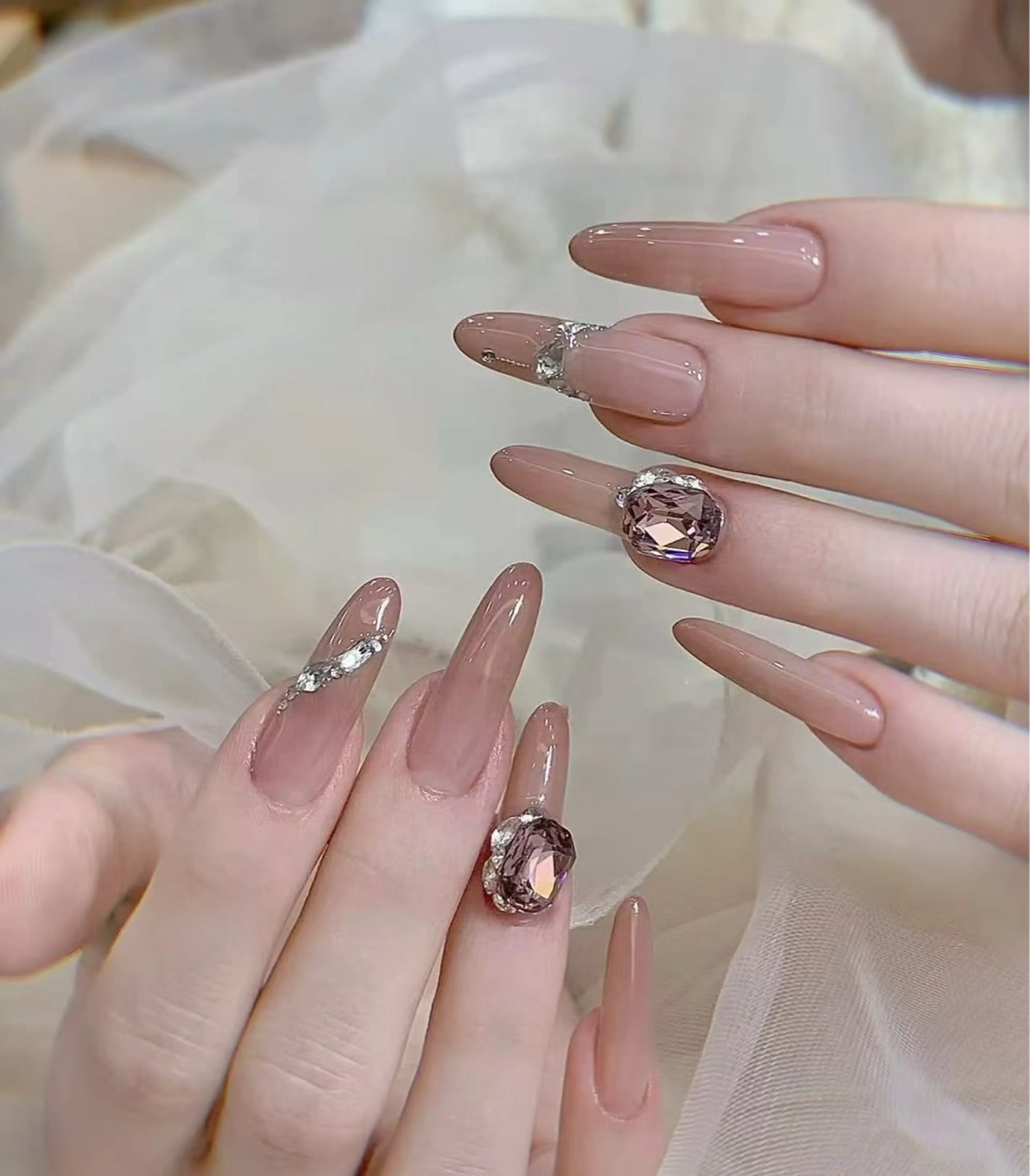 ネイル オーロラネイル フラワーネイル フットネイル フレンチネイル ジェルネイル ハンドネイル 相沢 さやかのネイルデザイン