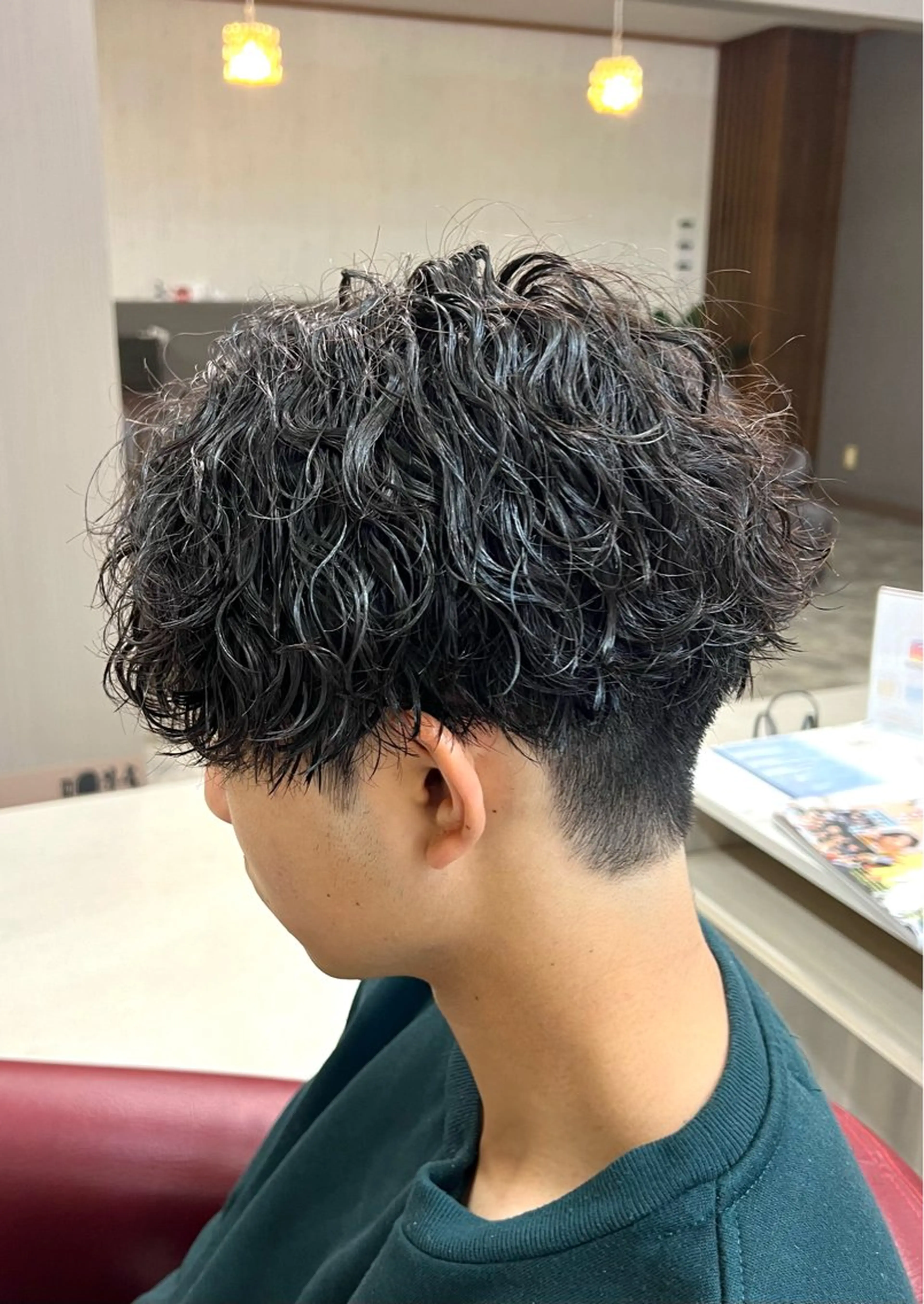 ショート パーマ メンズ メンズパーマ 波巻きパーマ KEN 🌟のヘアスタイル