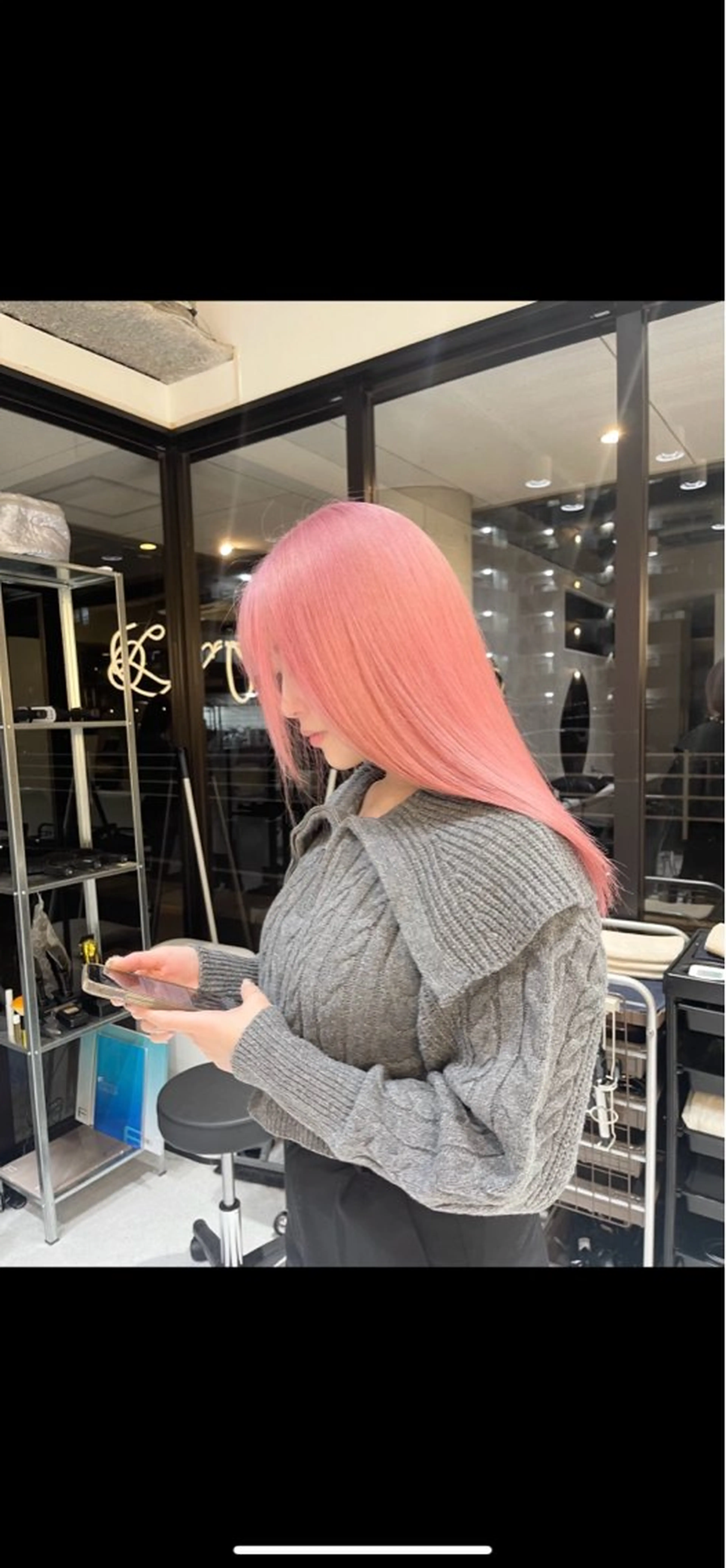 セミロング カラー 空【クウ】所属・【Chu】 ✨SERA✨のヘアスタイル