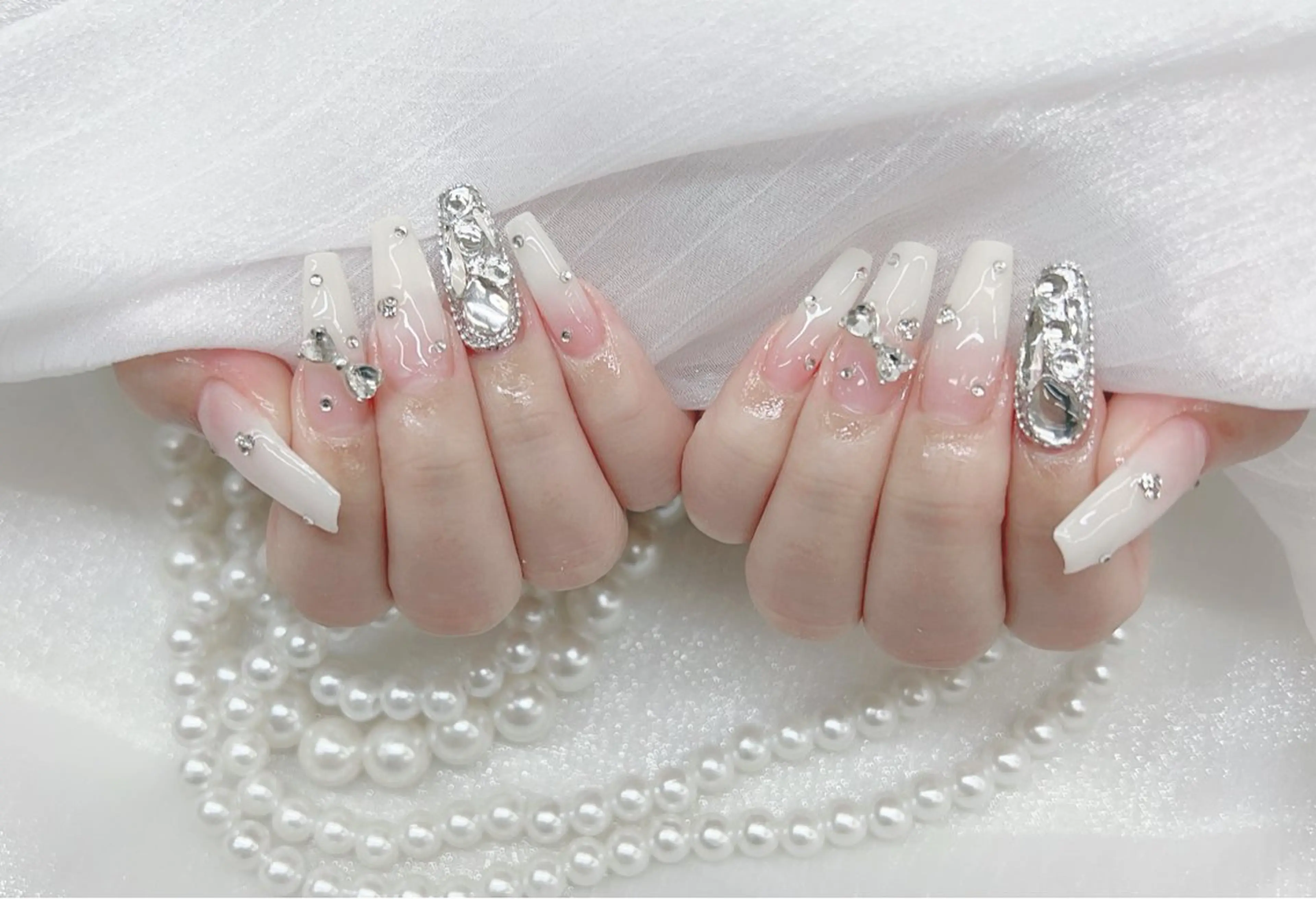 ネイル ハンドネイル 🦋Minmin nail salonのネイルデザイン