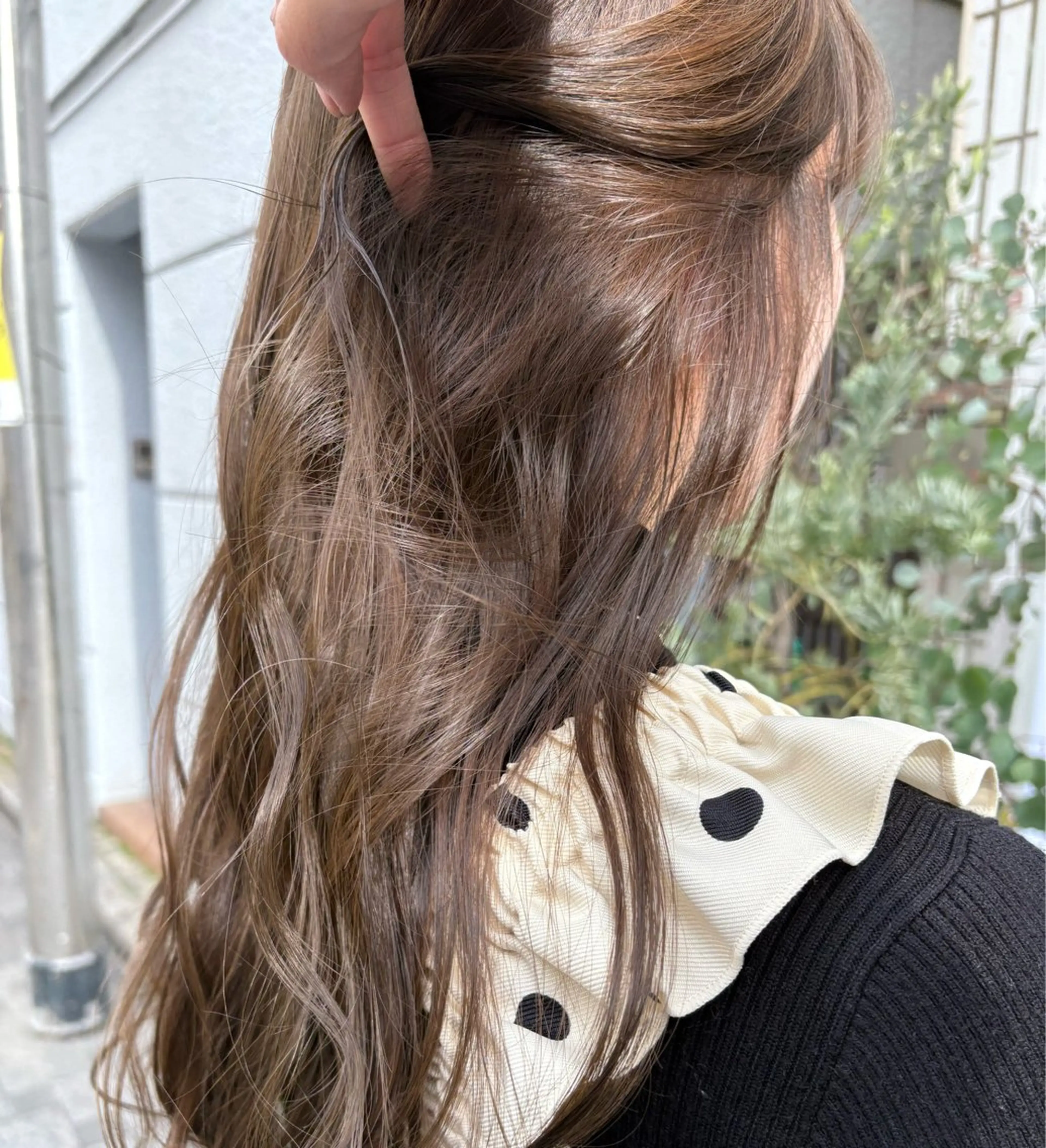 ロング カラー ブラウンカラー オリーブブラウン ヘアカラー 艶ハイトーン/ 輝保🤍✨のヘアスタイル