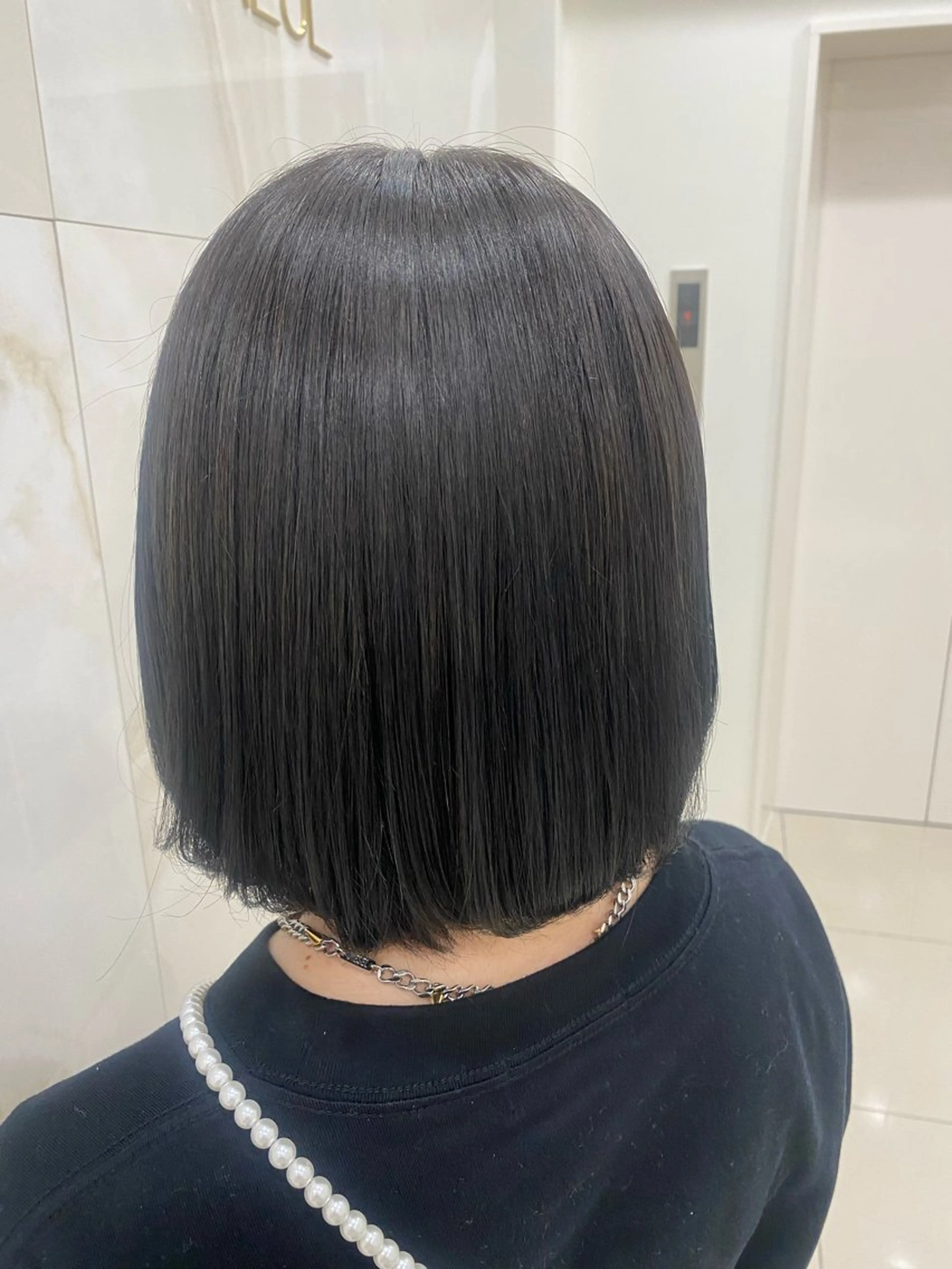 ショート ami 大人モテ/レイヤーのヘアスタイル