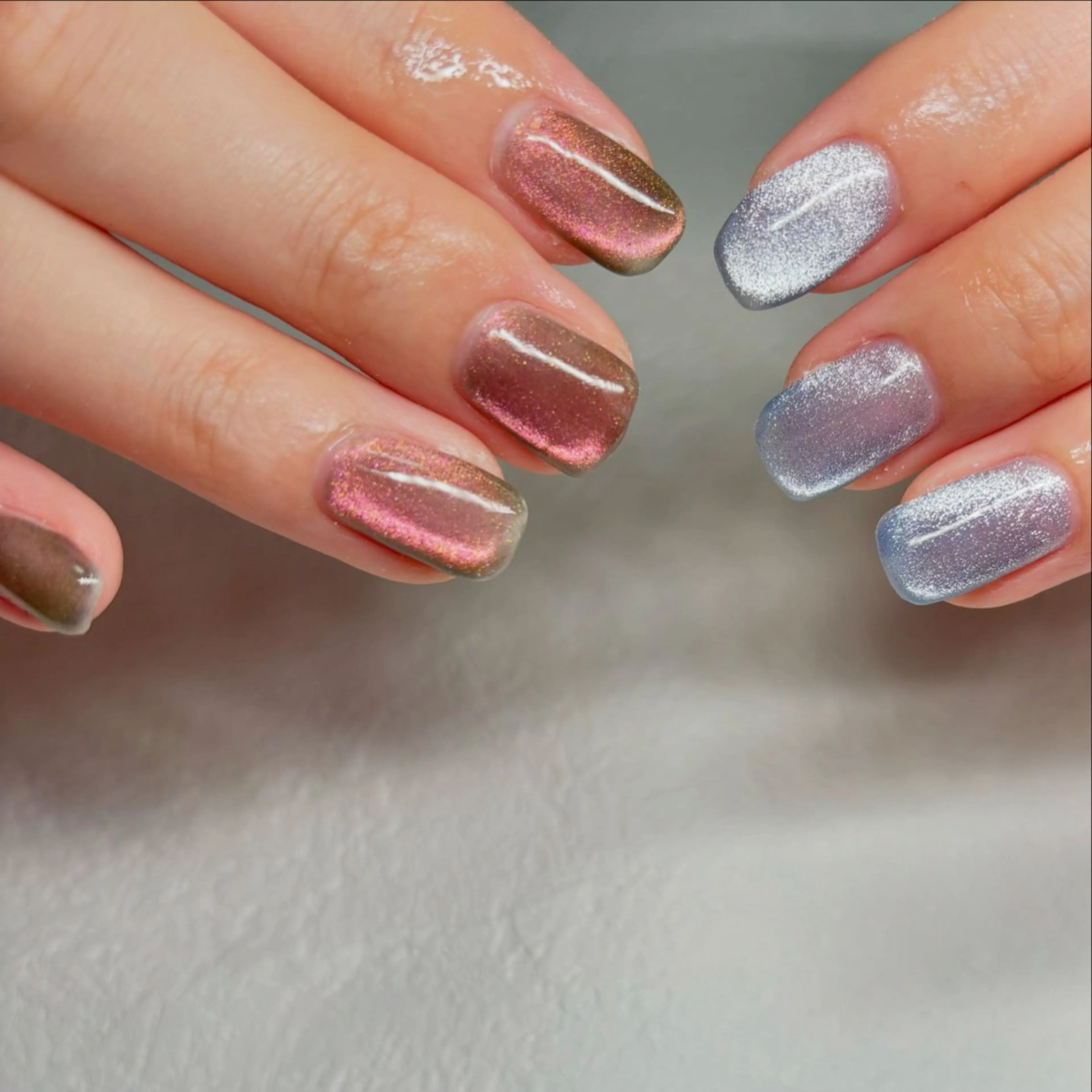 ネイル マグネットネイル マグネットワンカラー ワンカラーネイル RE💟N.NAIL ラテン系お姉さんのネイルデザイン