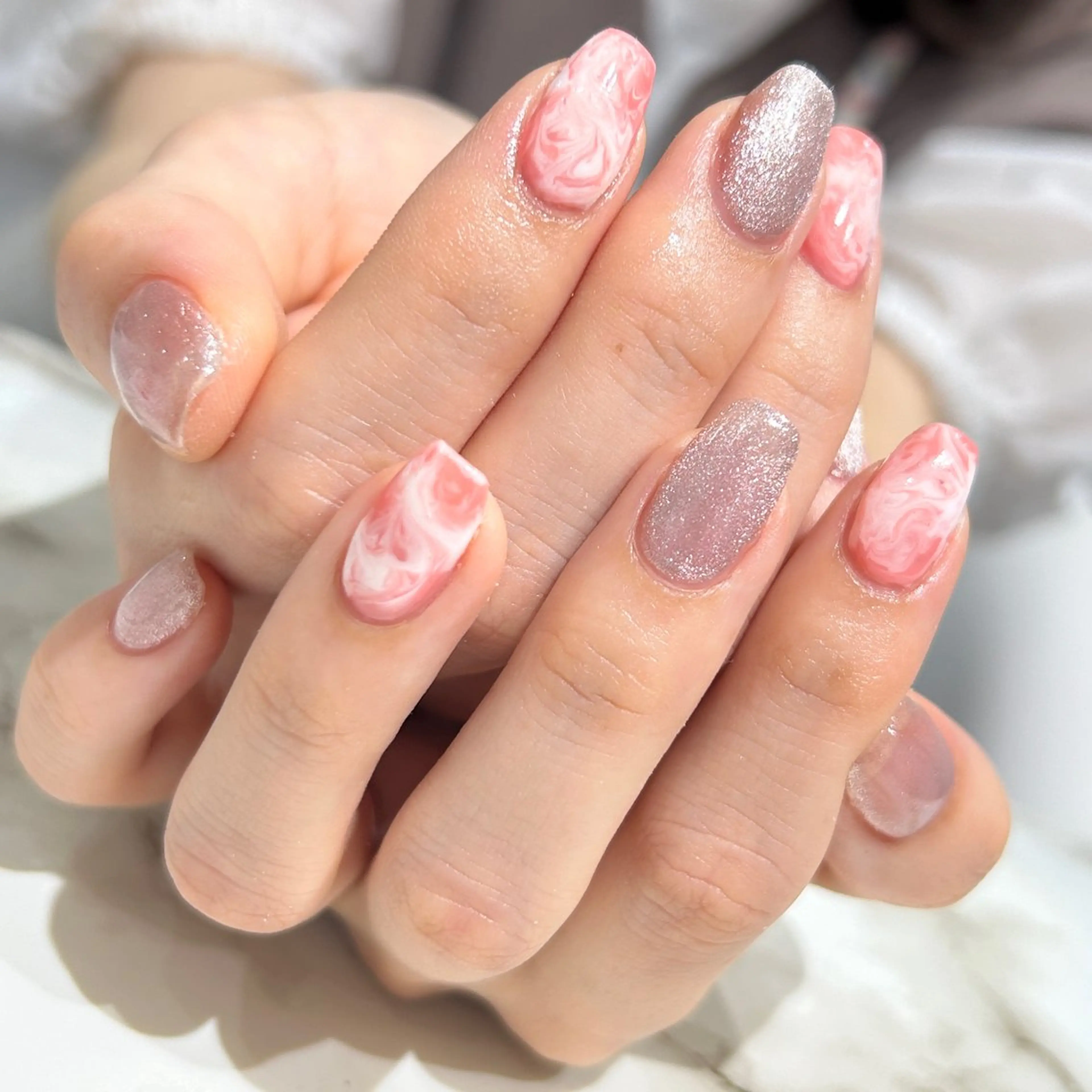 ネイル マグネットネイル ニュアンスネイル はあとねいる筑紫口店 Hitomiのネイルデザイン