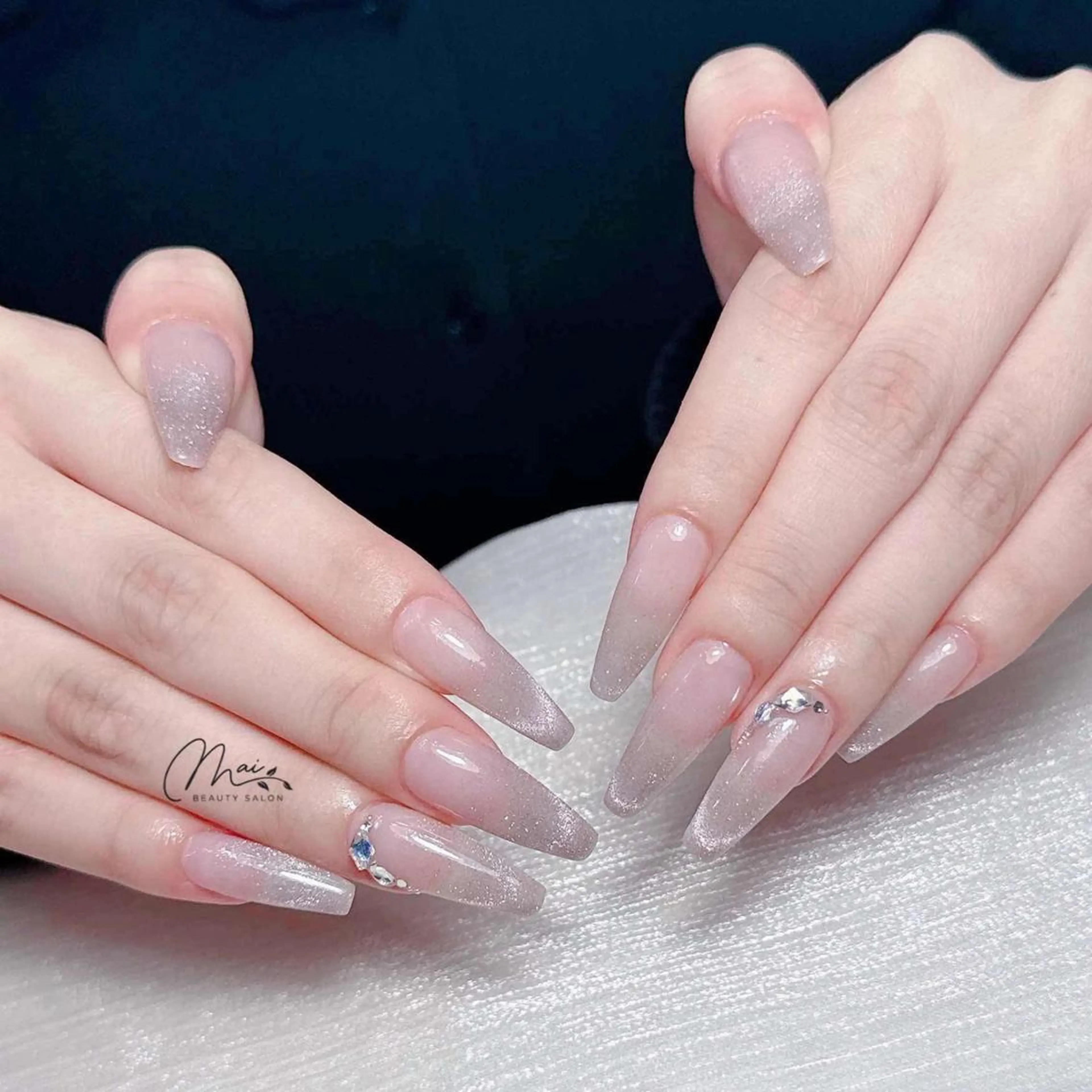 ネイル フットネイル ジェルネイル マグネットネイル パラジェル ワンホンネイル MaiBeauty DanHiのネイルデザイン