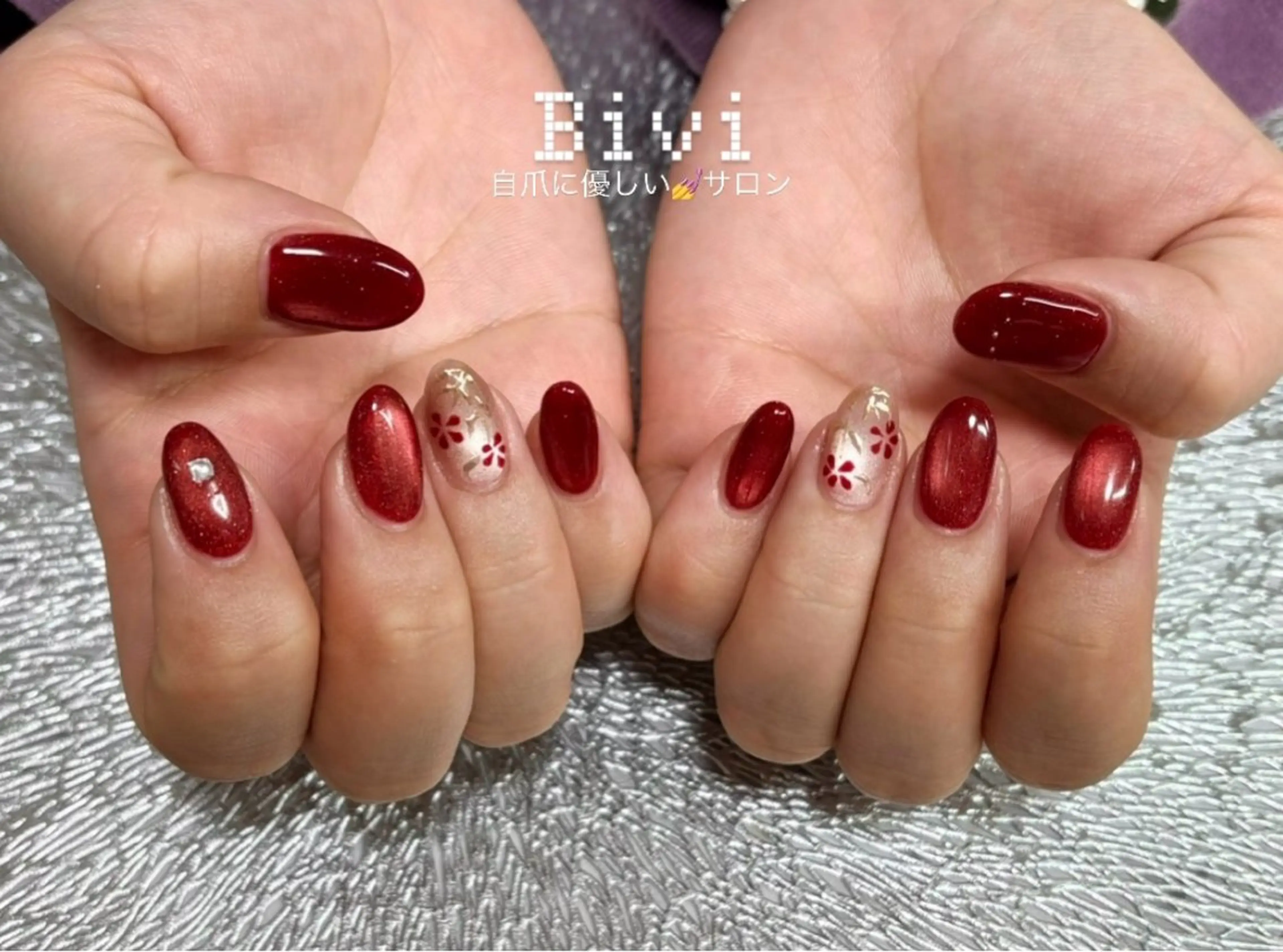 ネイル アートネイル フラワーネイル ラメ(グリッター) ミラーネイル 持ち込み ハンドネイル ハンドケア ♡Bivi♡自爪に 優しいネイルサロンのネイルデザイン