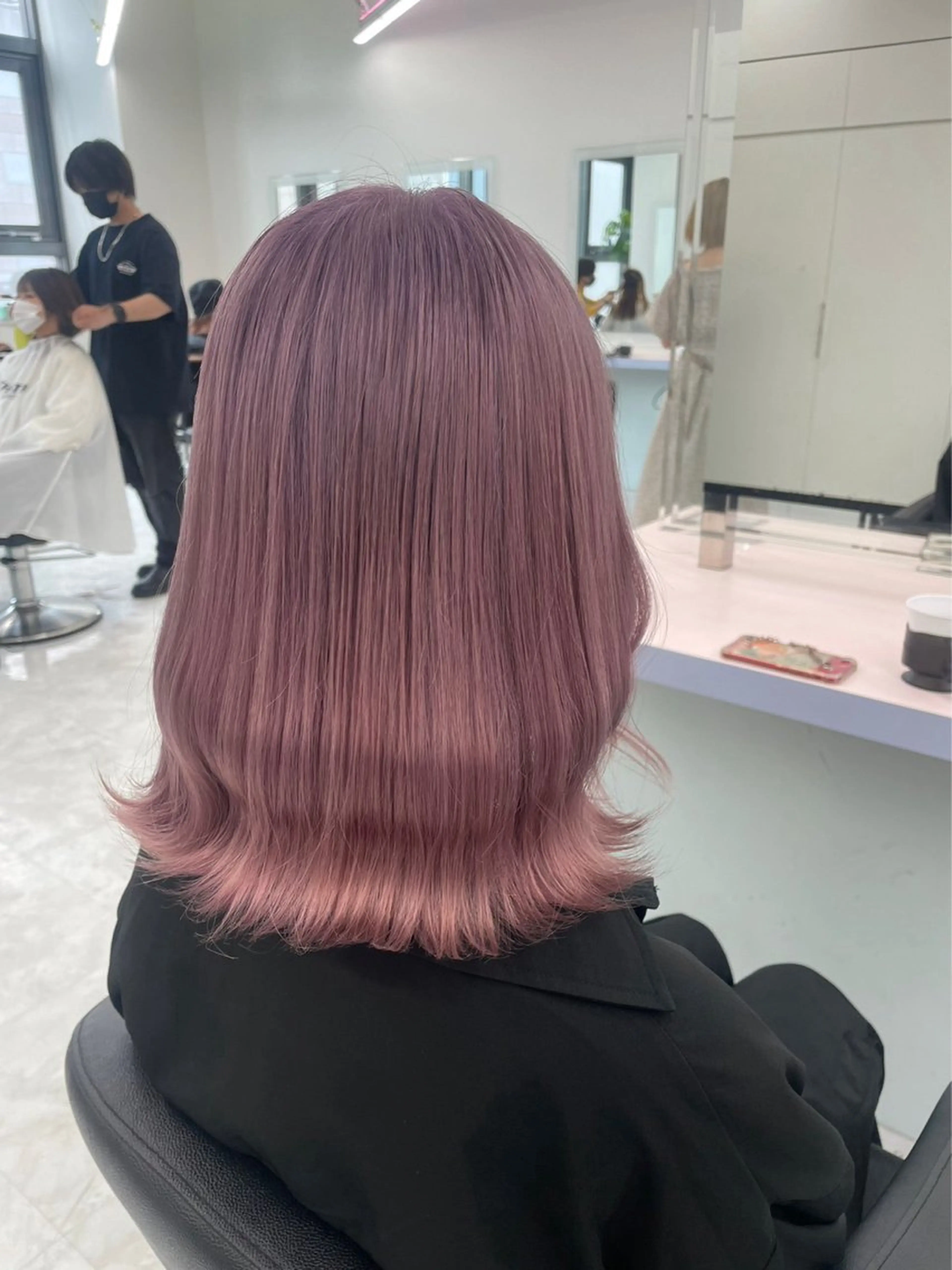 ミディアム カラー パーマ ヘアアレンジ メンズ 🤍透明感カラー🤍 ブリーチ🤍AINEのヘアスタイル