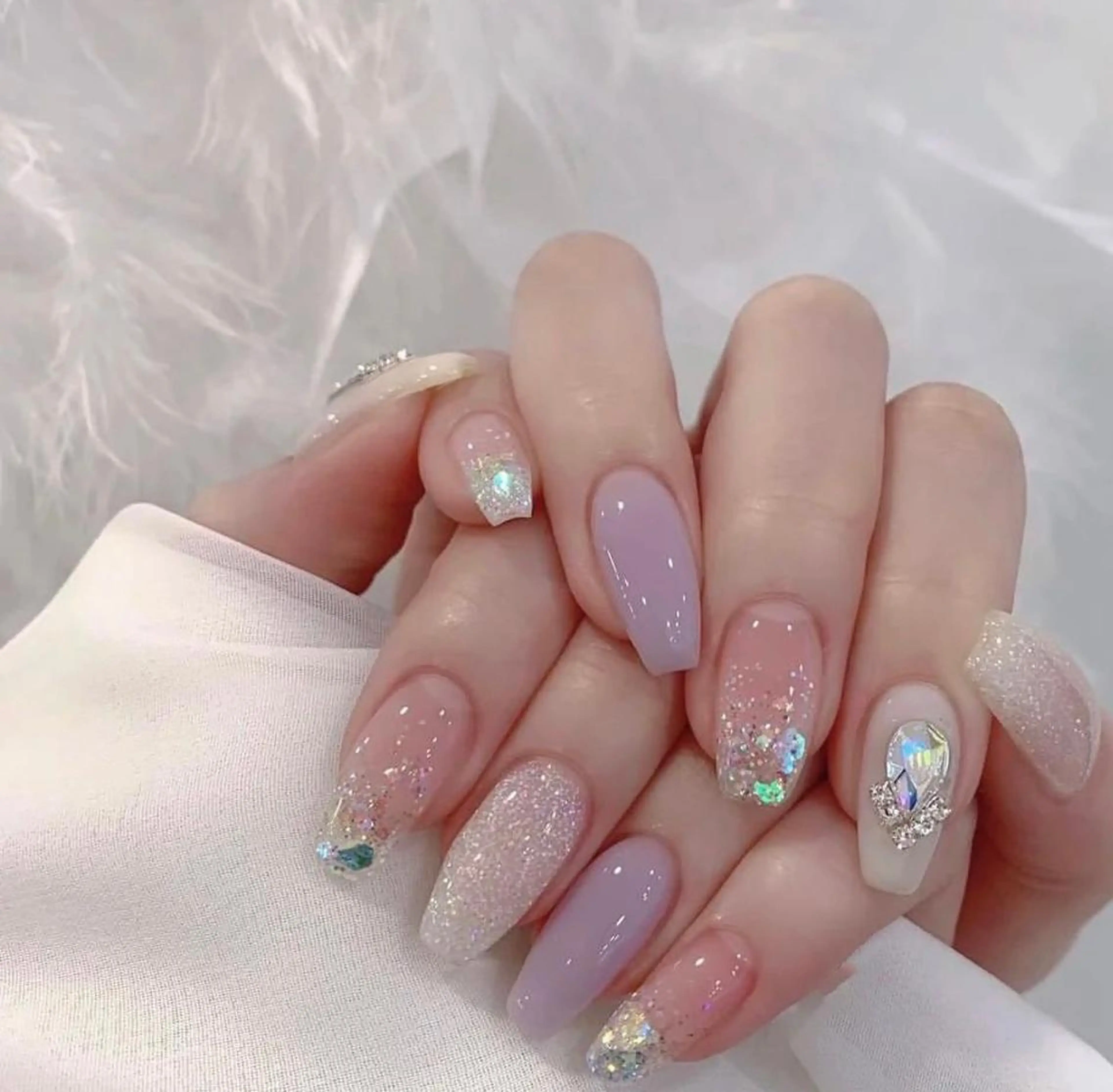 ネイル 💅E•U•B NAIL🌹所属・横浜市中区曙町 ネイルE·U·Bのネイルデザイン
