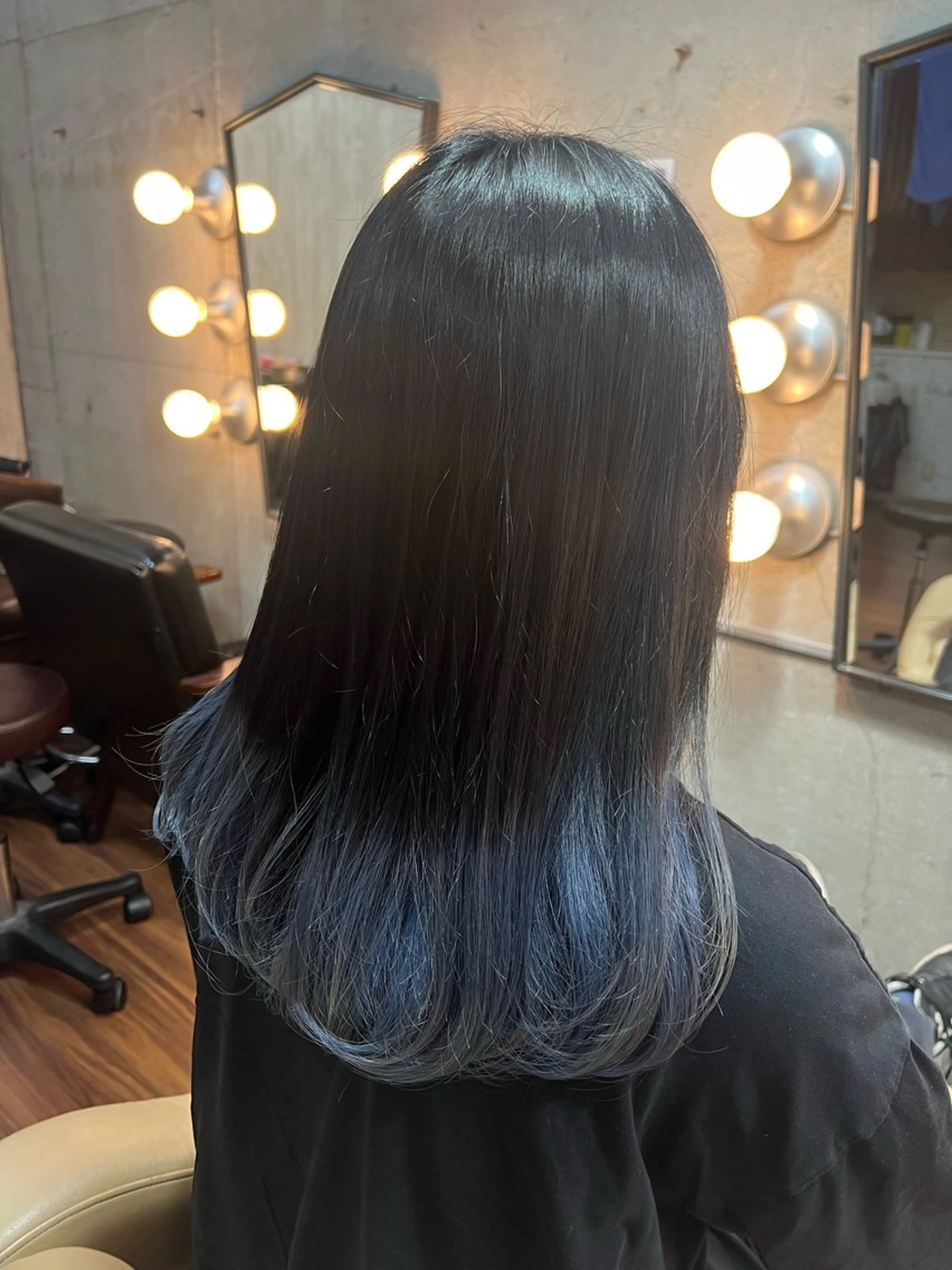 ロング カラー ブルーカラー グラデーションカラー M.Fe's はるな 🖤メンズカット募集のヘアスタイル