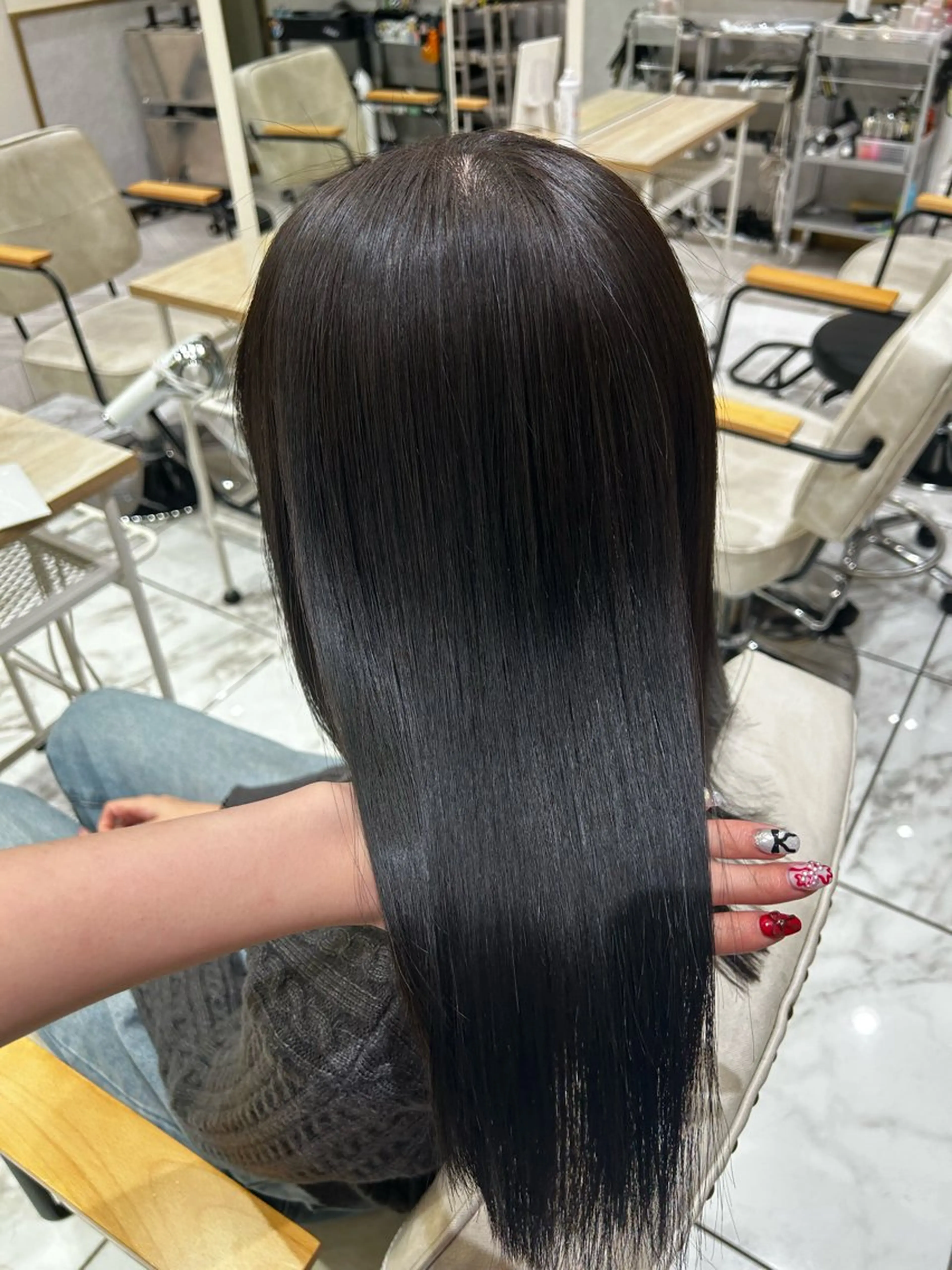 ロング カラー ꪆৎ平行アーチ ྀི ワカナの眉毛・アイブロウイメージ