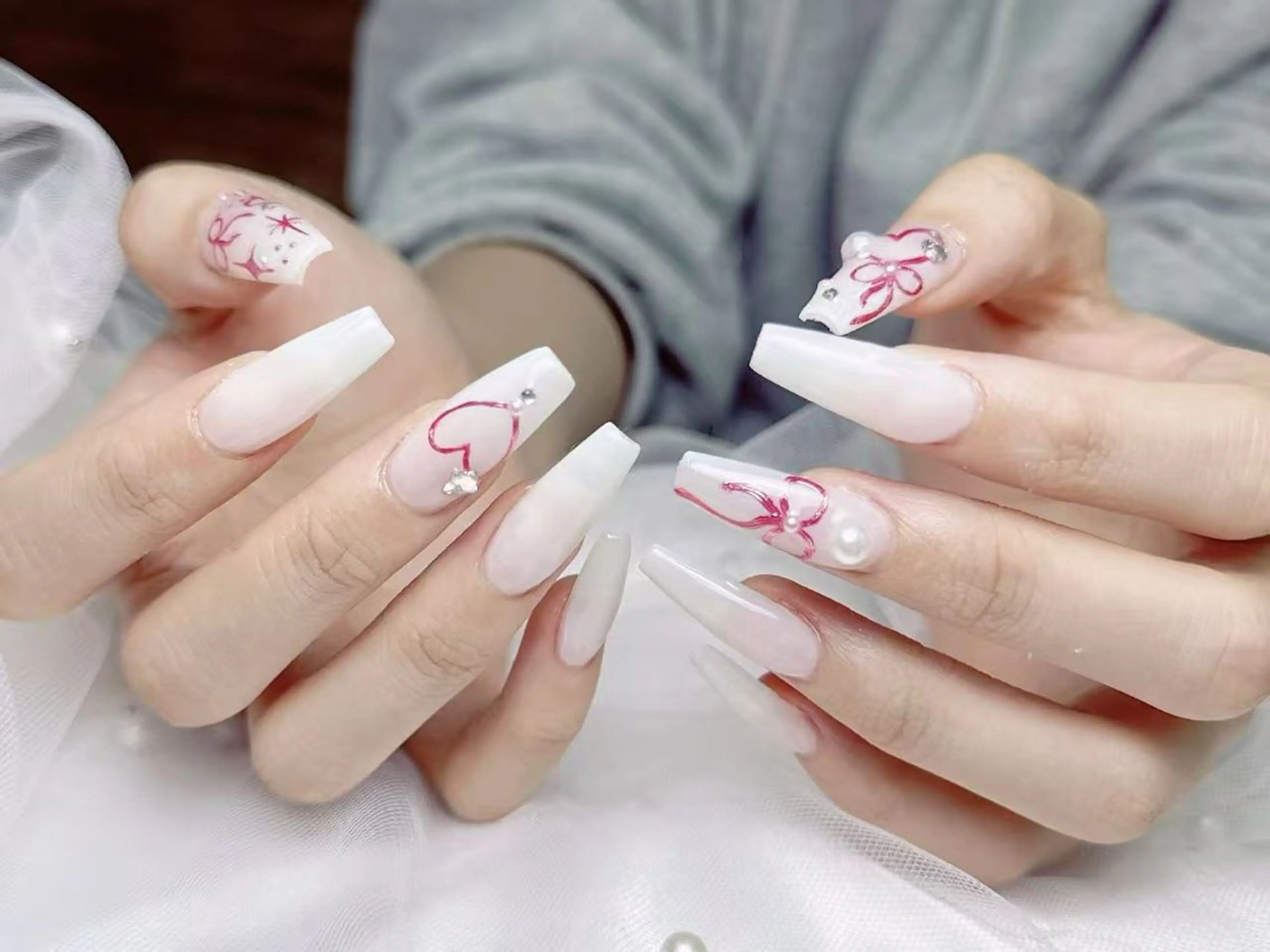 ネイル チョウ チョウのネイルデザイン