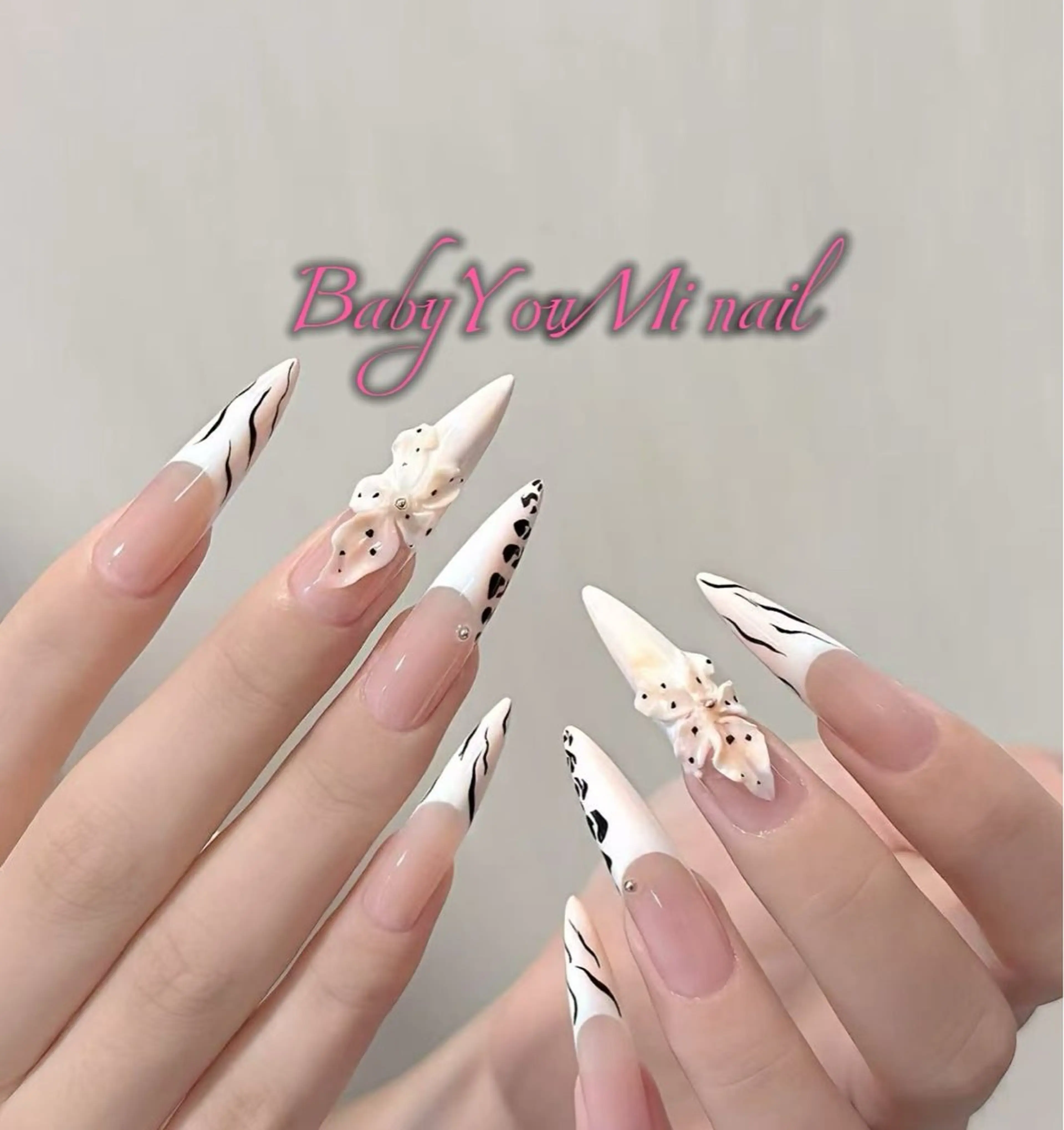 ネイル オーロラネイル フラワーネイル フットネイル フレンチネイル ジェルネイル ハンドネイル BabyYouMi nailのネイルデザイン
