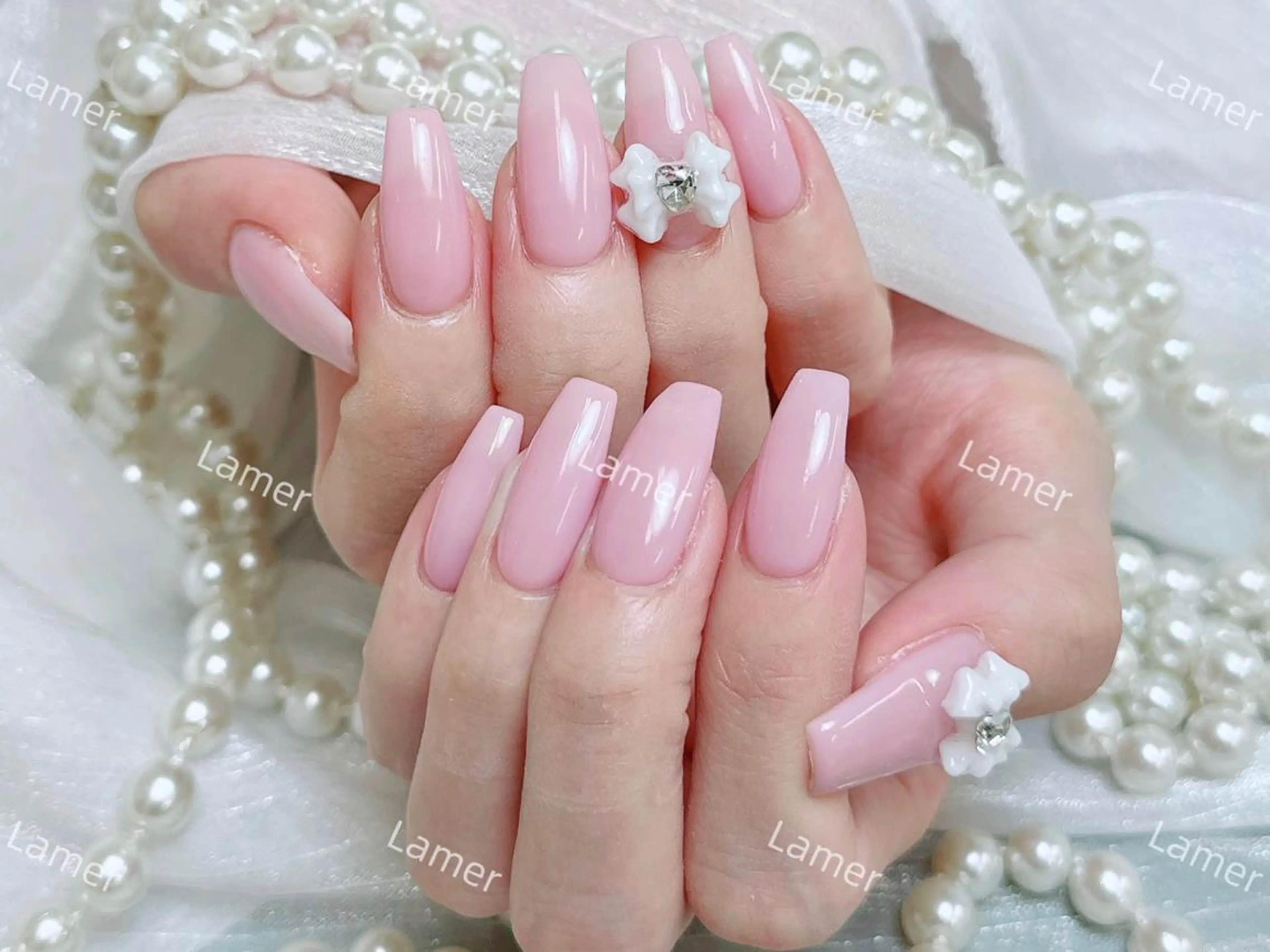 ネイル Moming 🌷のネイルデザイン