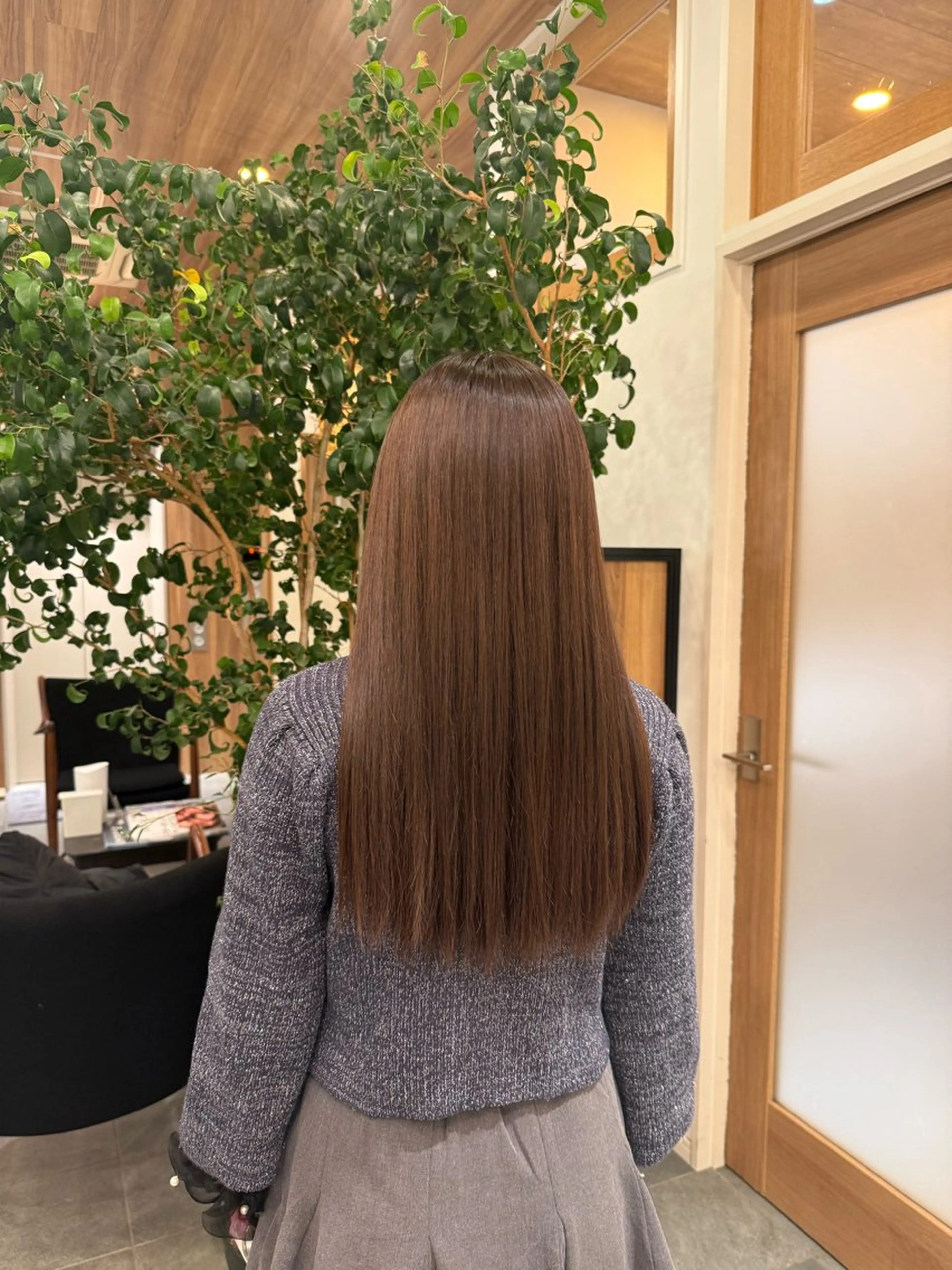 カラー ヘアカラー 橋本 萌叶のヘアスタイル