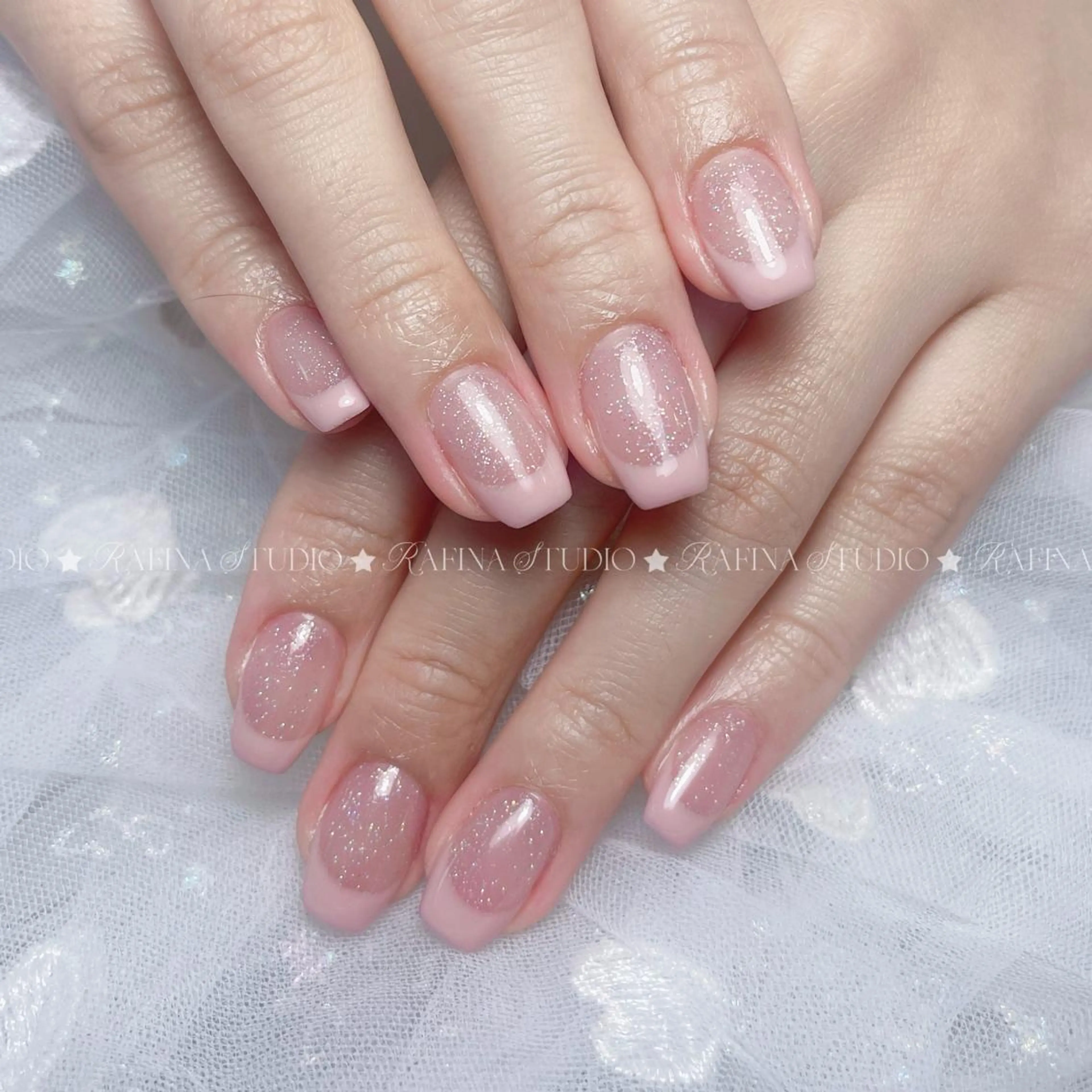 ネイル 玲央 YOYOのネイルデザイン