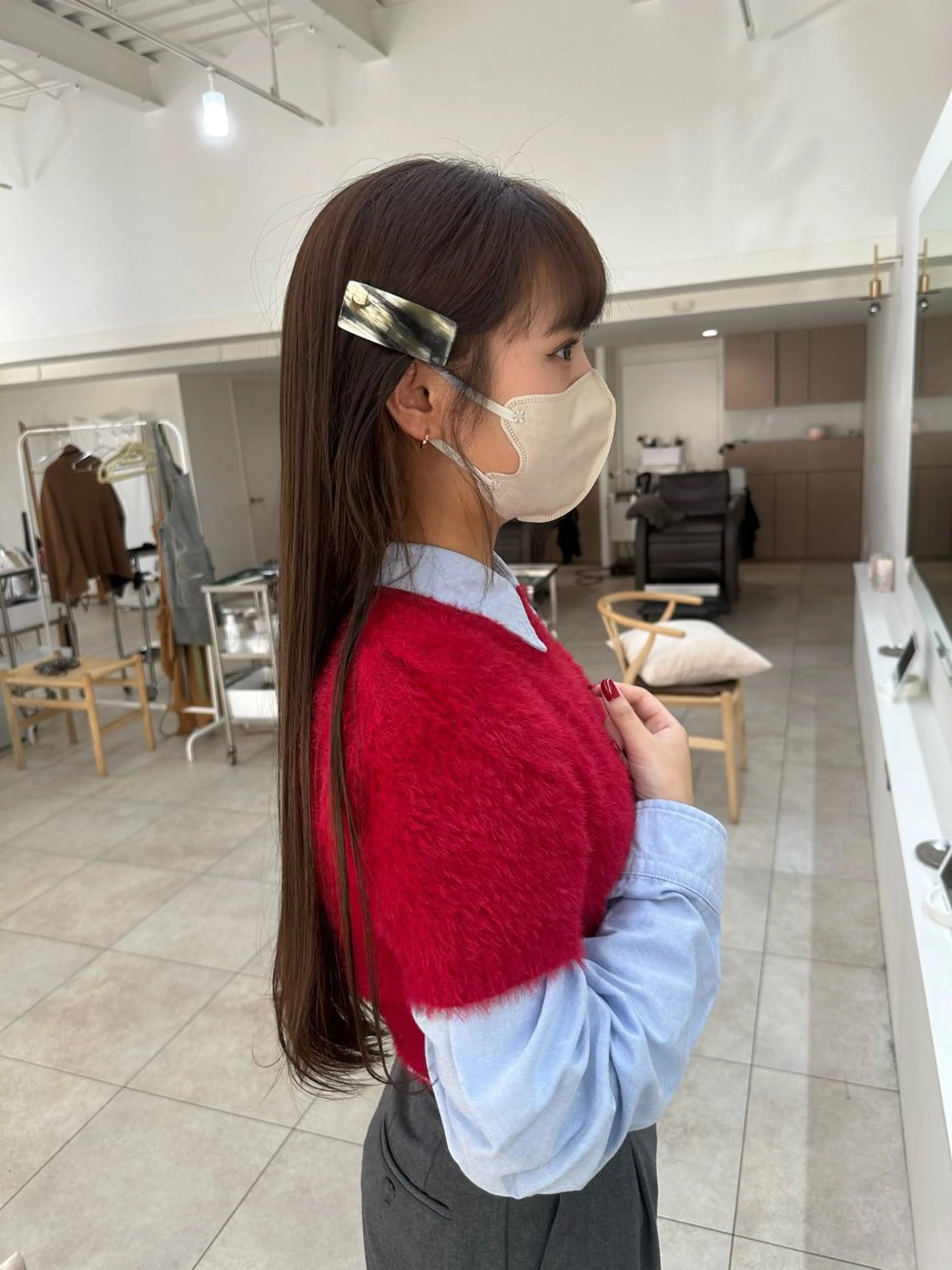 ロング カラー ヘアアレンジ ベージュカラー 林 莉央のヘアスタイル