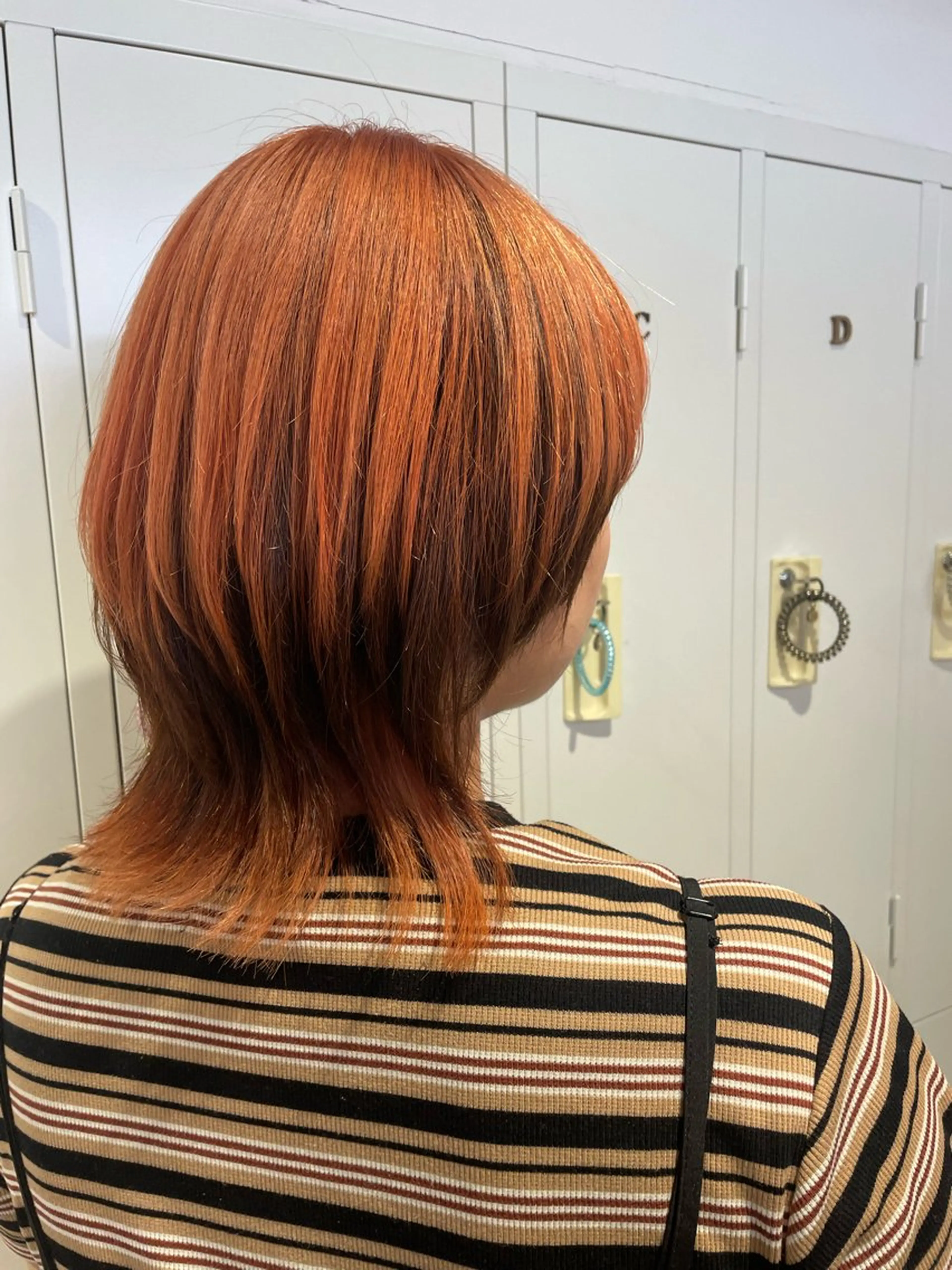 カラー ブリーチ ブラウンカラー オレンジ レイヤーカット/髪質 /艶髪/わかな🌻のヘアスタイル
