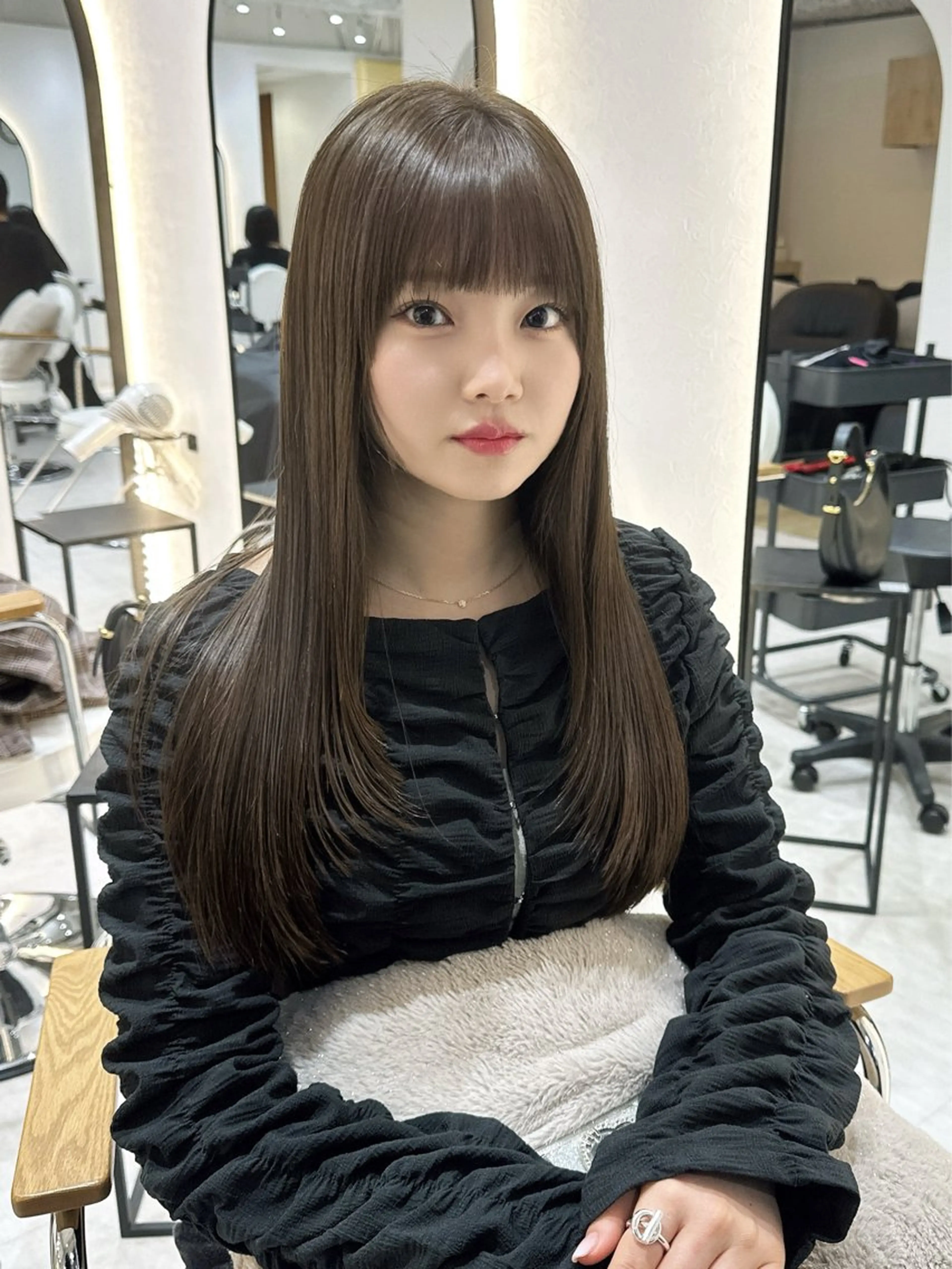 ロング レイヤーカット 韓国ヘア/艶髪ロング グレージュ/kanaのヘアスタイル