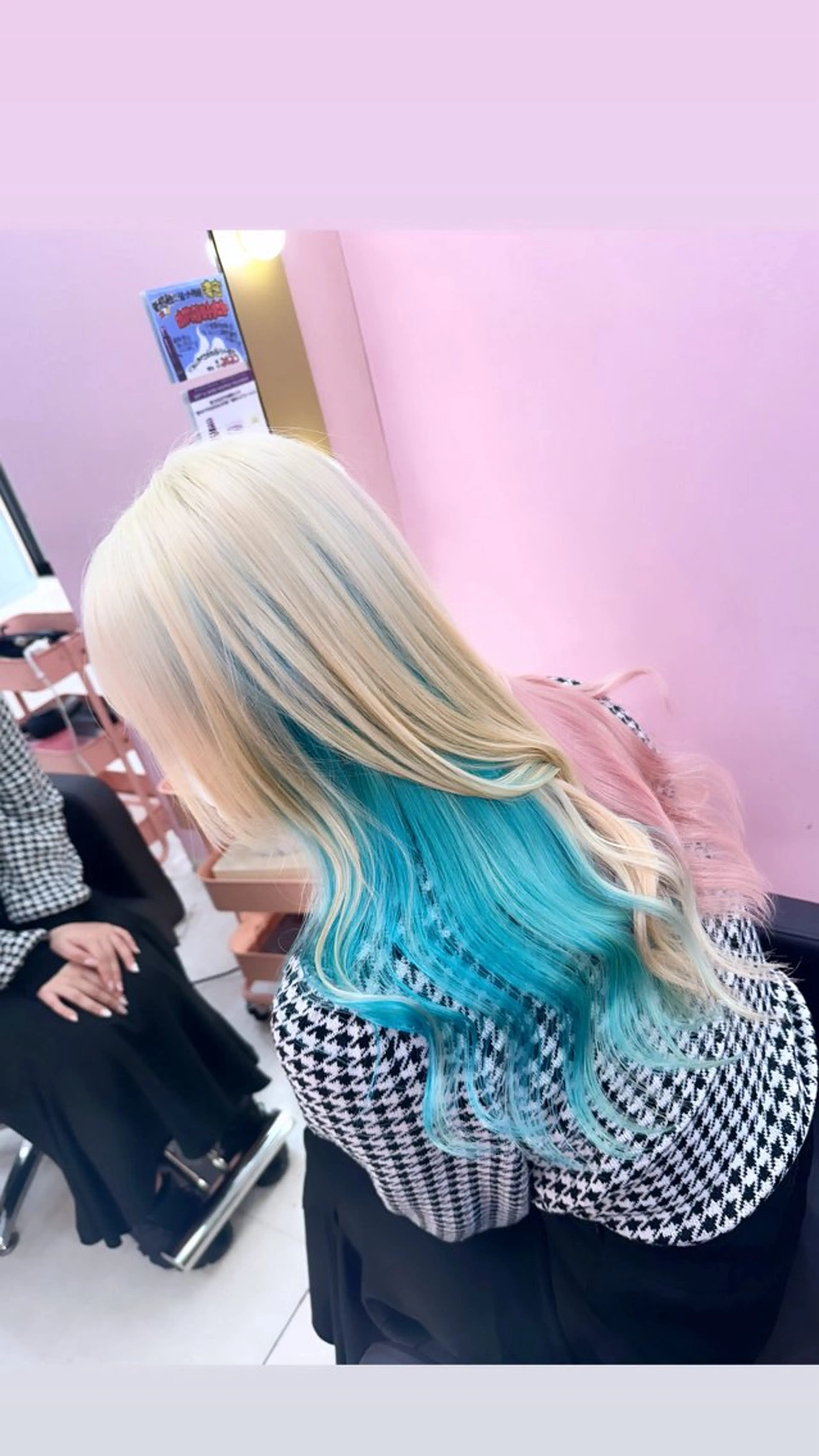 セミロング カラー ヘアカラー トリートメント ブリーチ人気No.1 MANATO🎨🌈のヘアスタイル