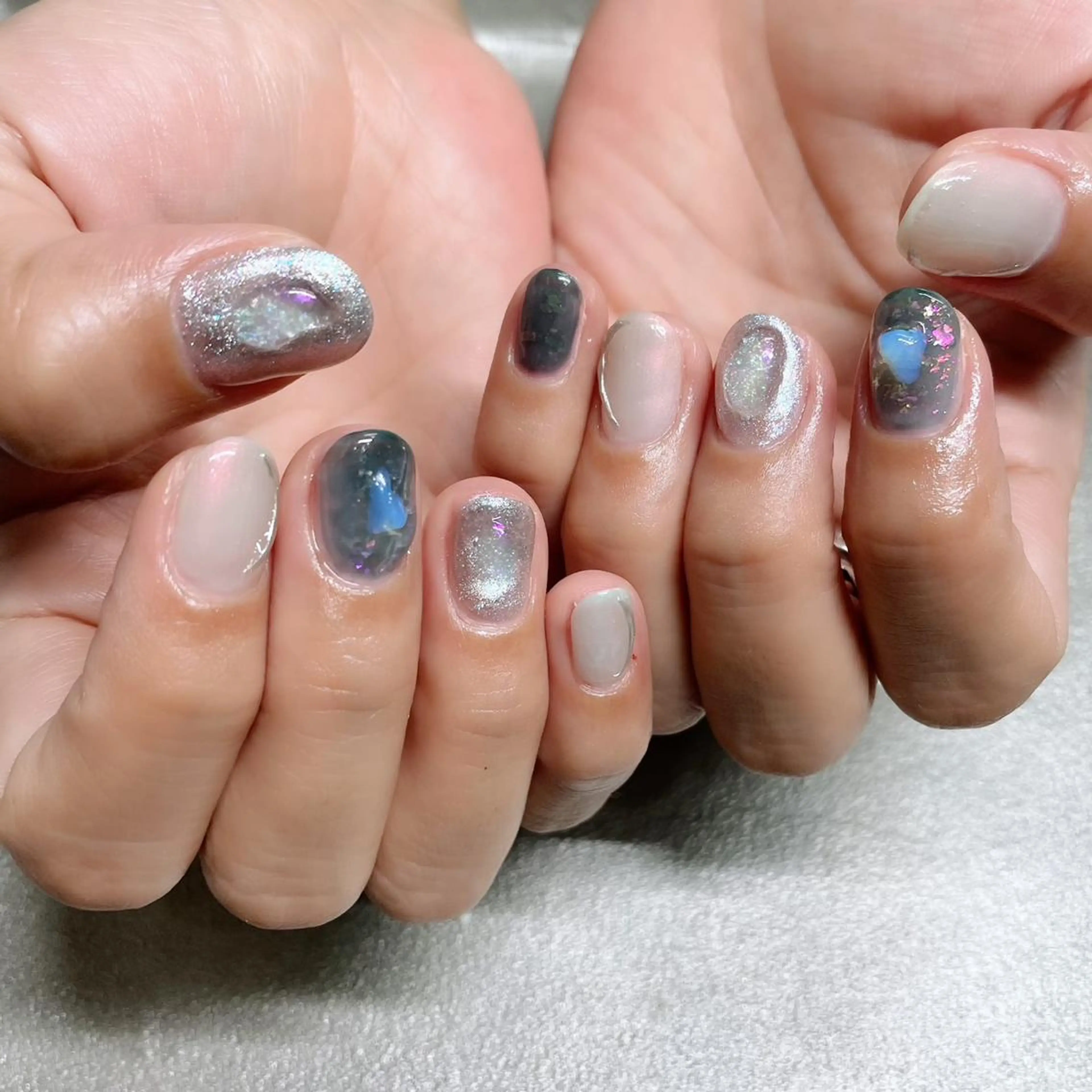 ネイル ハンドネイル VOLLMOND nailのネイルデザイン