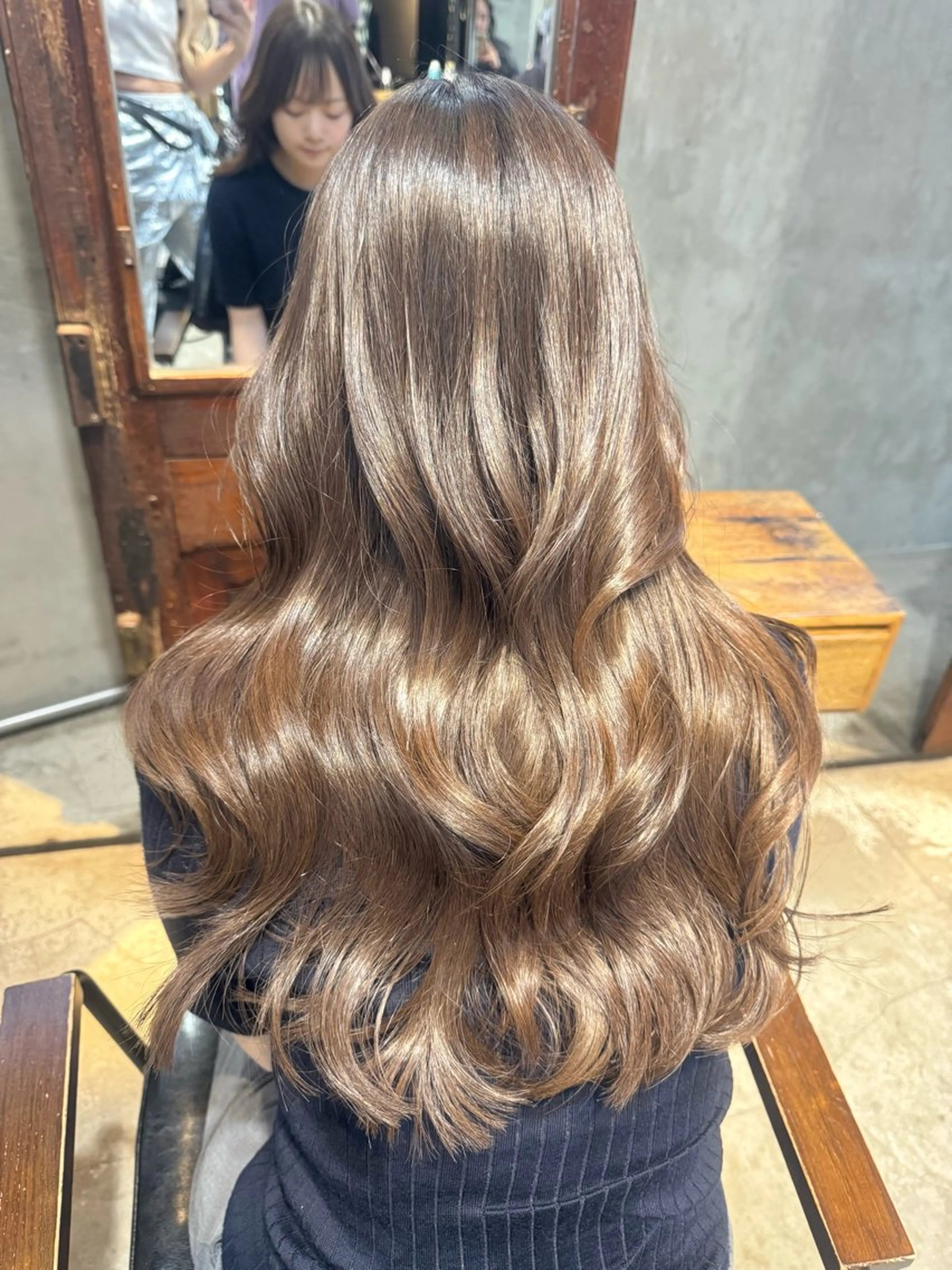 ロング カラー ヘアアレンジ ブリーチ ダブルカラー ブリーチなしカラー くびれヘア ハイレイヤー カット ヘアカラー トリートメント ヘッドスパ ヘアセット レイヤーカット/艶髪 🎀笠原 優花🎀のヘアスタイル