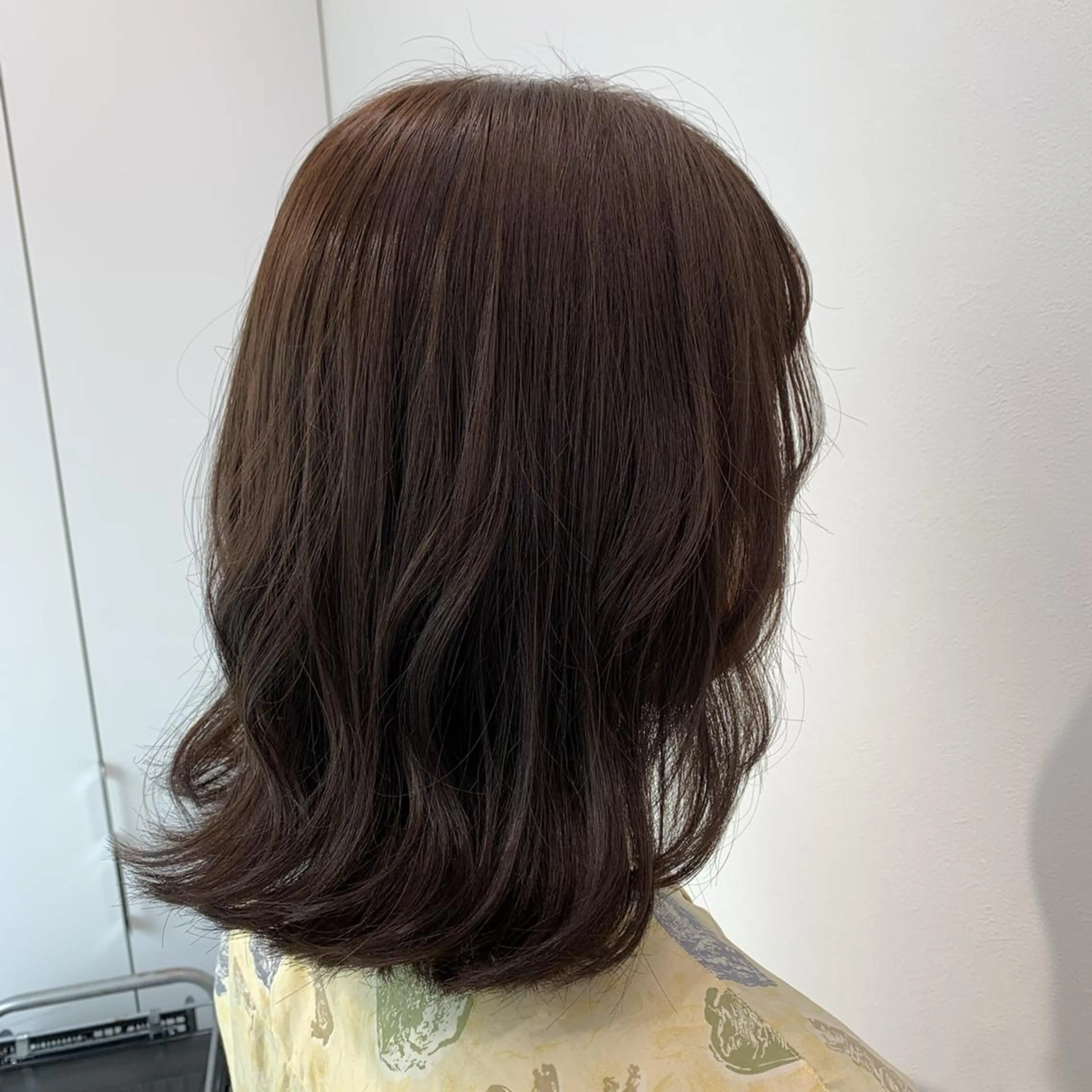 ミディアム マツエク・マツパ ネイル カラー ヘアアレンジ メンズ キッズ 🪞SHE池袋 Official🪞のヘアスタイル