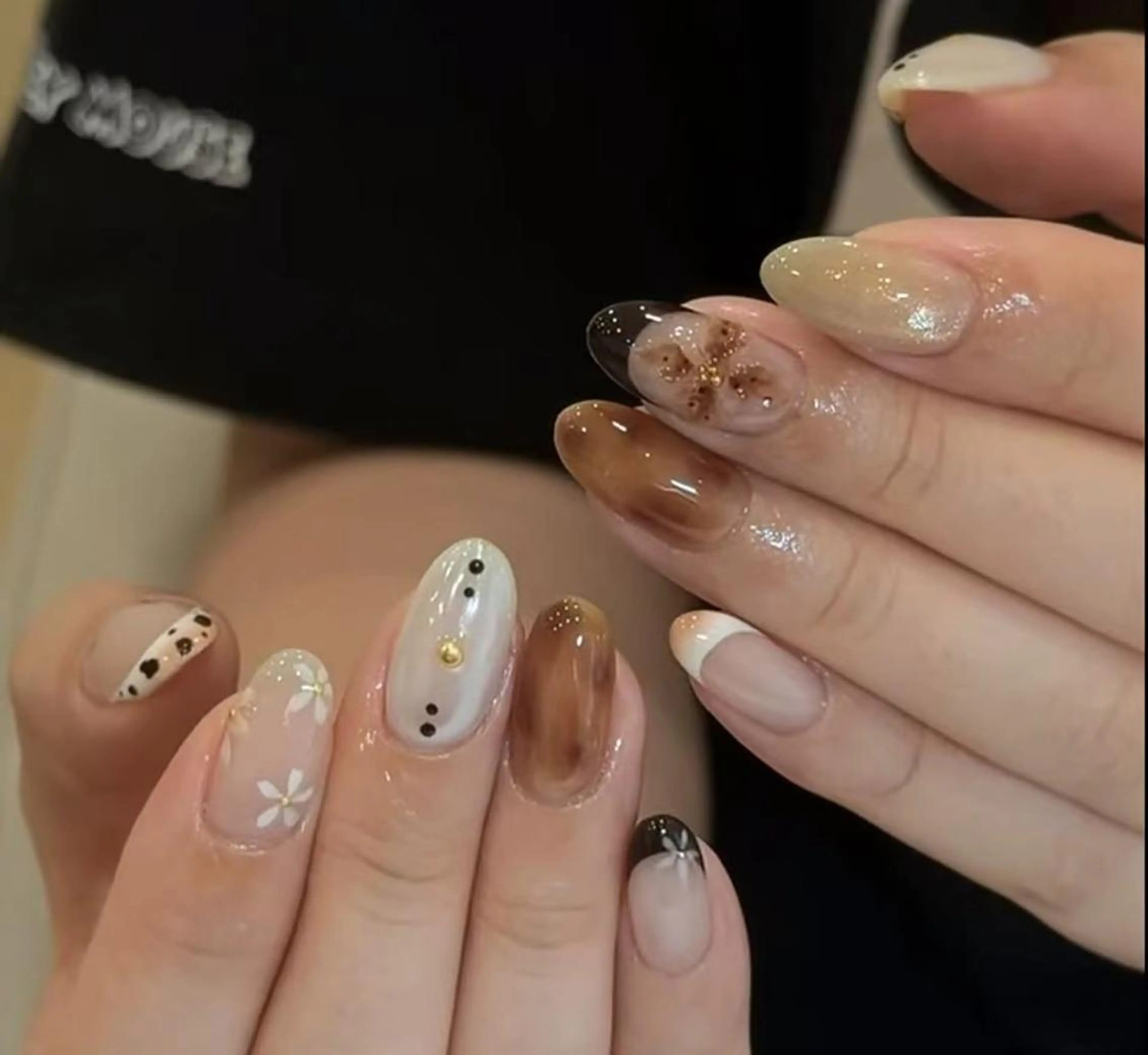 ネイル ハンドネイル 🎀 NaNa_nailのネイルデザイン