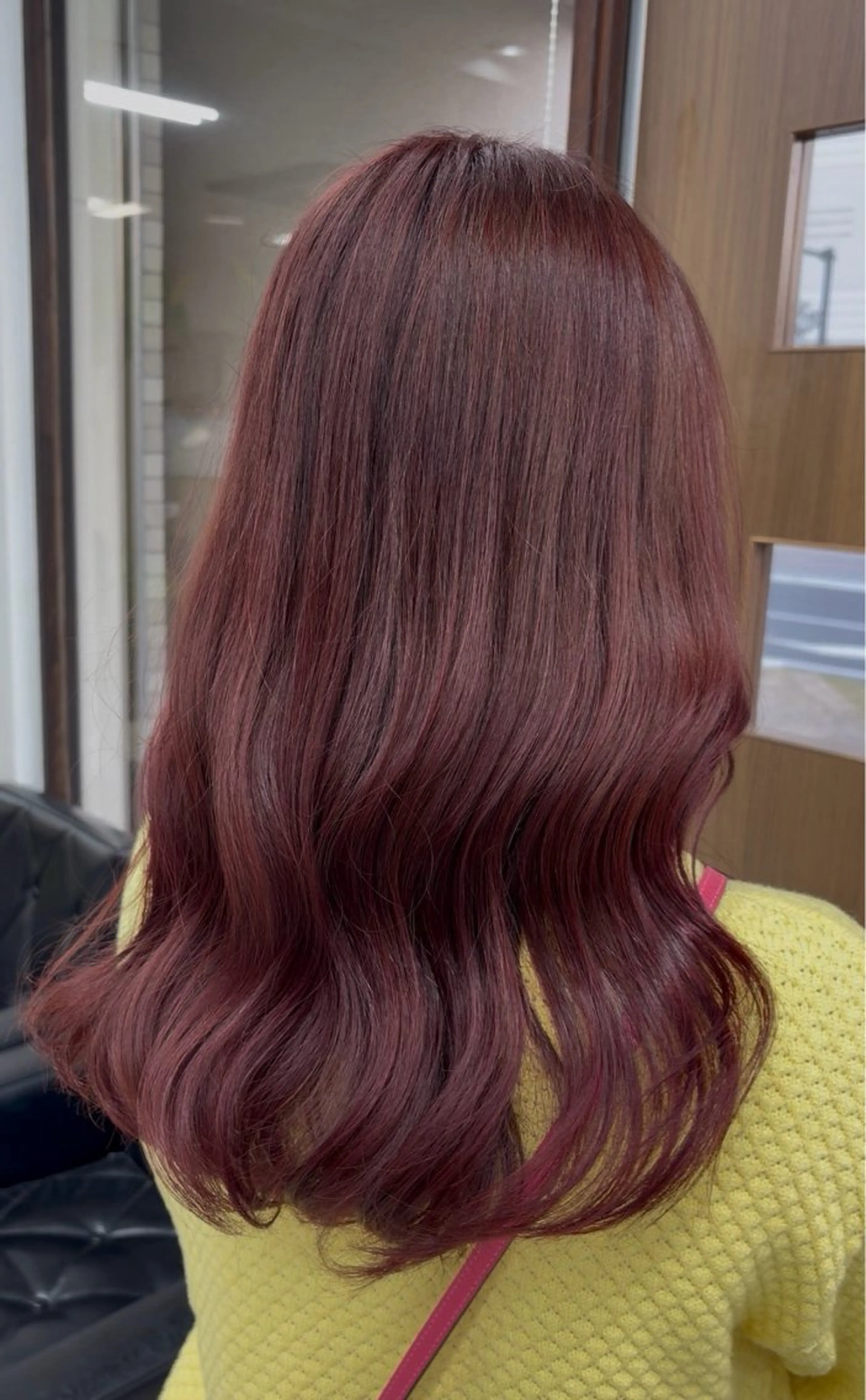 ミディアム カラー ヘアカラー トリートメント ハタエクルミ/辻堂 /ワンカラー🍀*゜のヘアスタイル