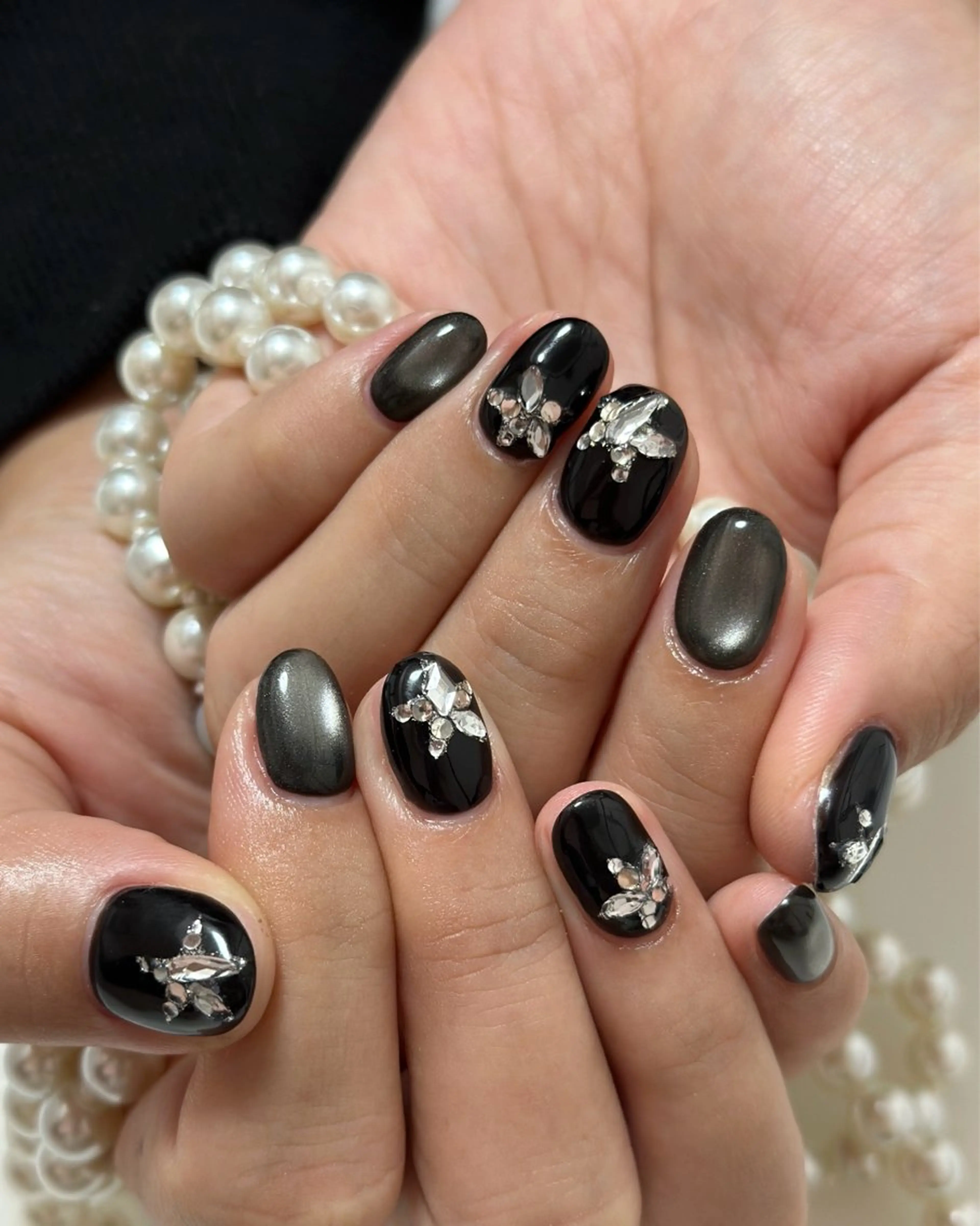 ネイル オーロラネイル 長さ出し フットネイル 韓国ネイル ラメ(グリッター) ハンドネイル 👍thumbs up nail👍のネイルデザイン