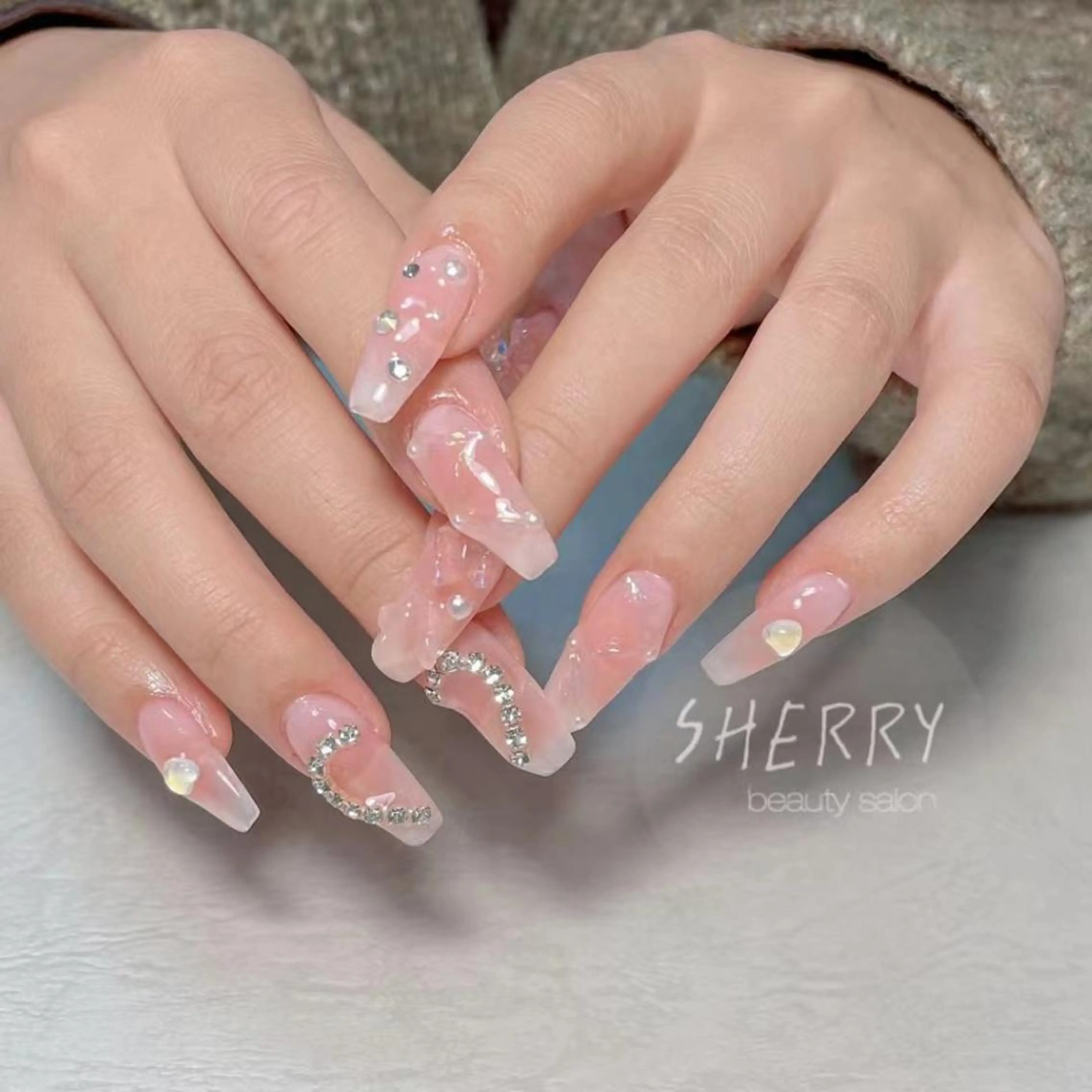 ネイル moe自宅ネイルサロン所属・萌 自宅ネイルサロンのネイルデザイン