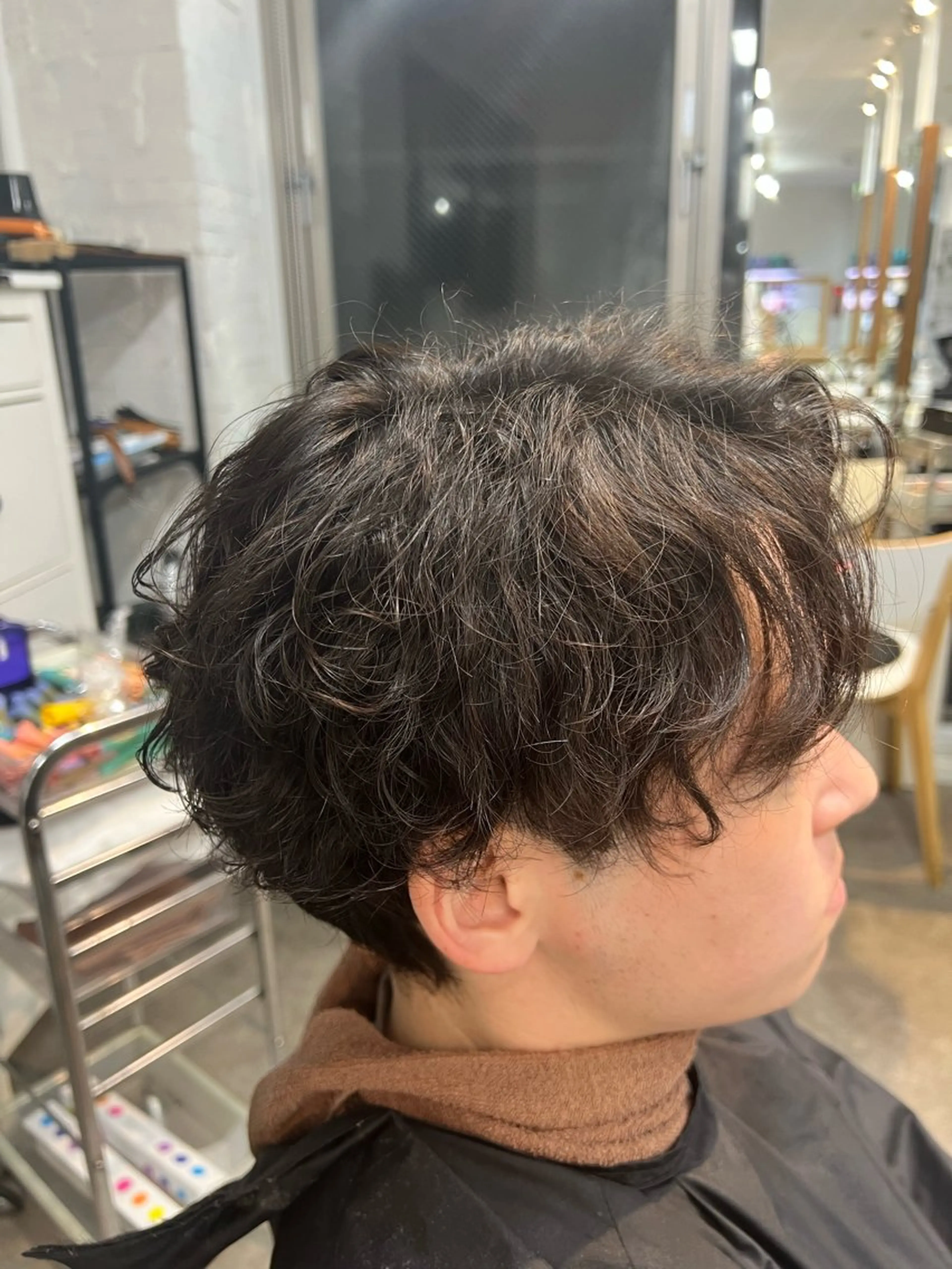 パーマ メンズ センターパート コンマヘア フェードカット カルマパーマ マッシュ パーマ 原宿 フェザーパーマ fifth イノウエのヘアスタイル