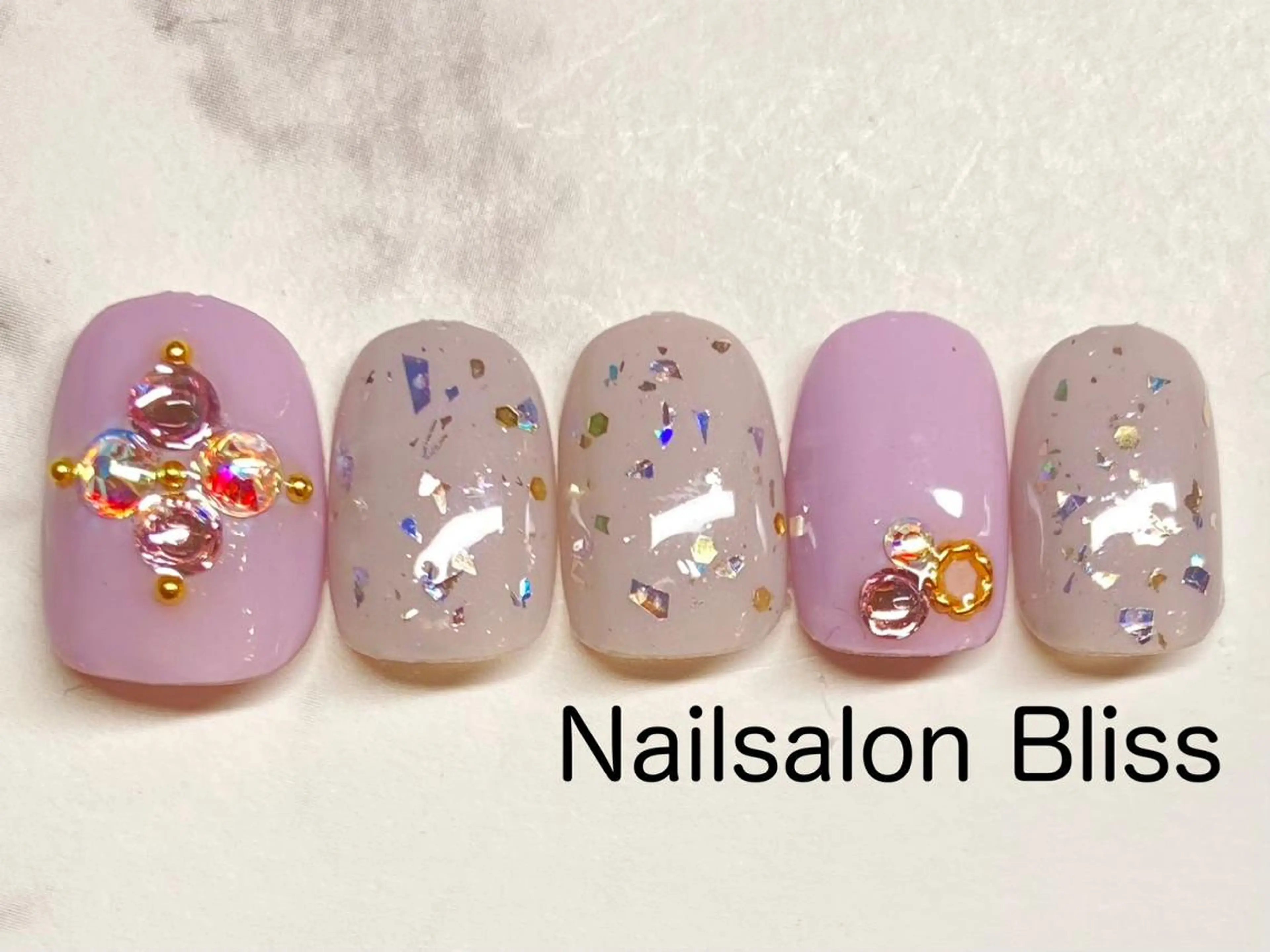 ネイル Bliss れみのネイルデザイン