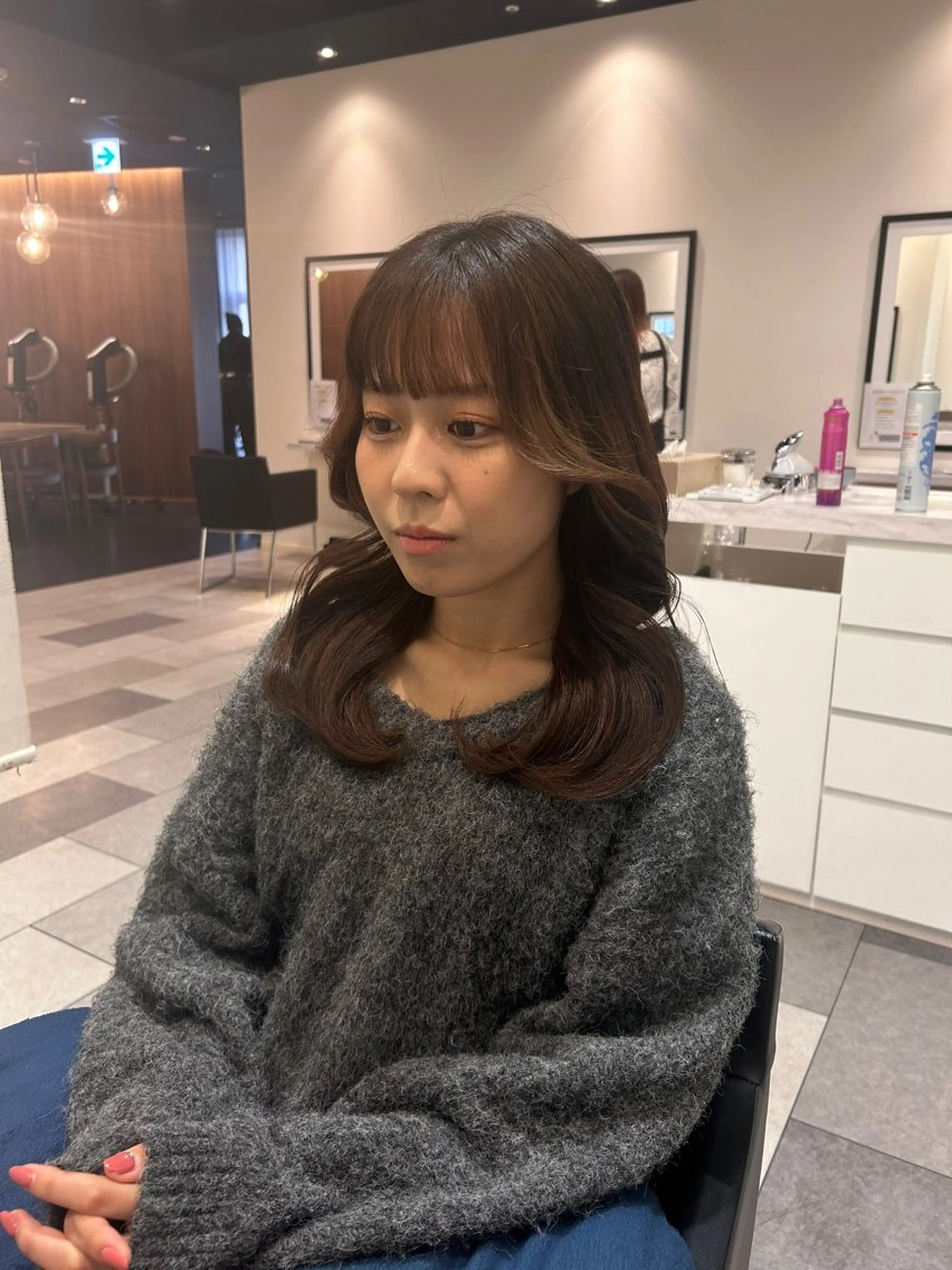 セミロング 中原 優美のヘアスタイル